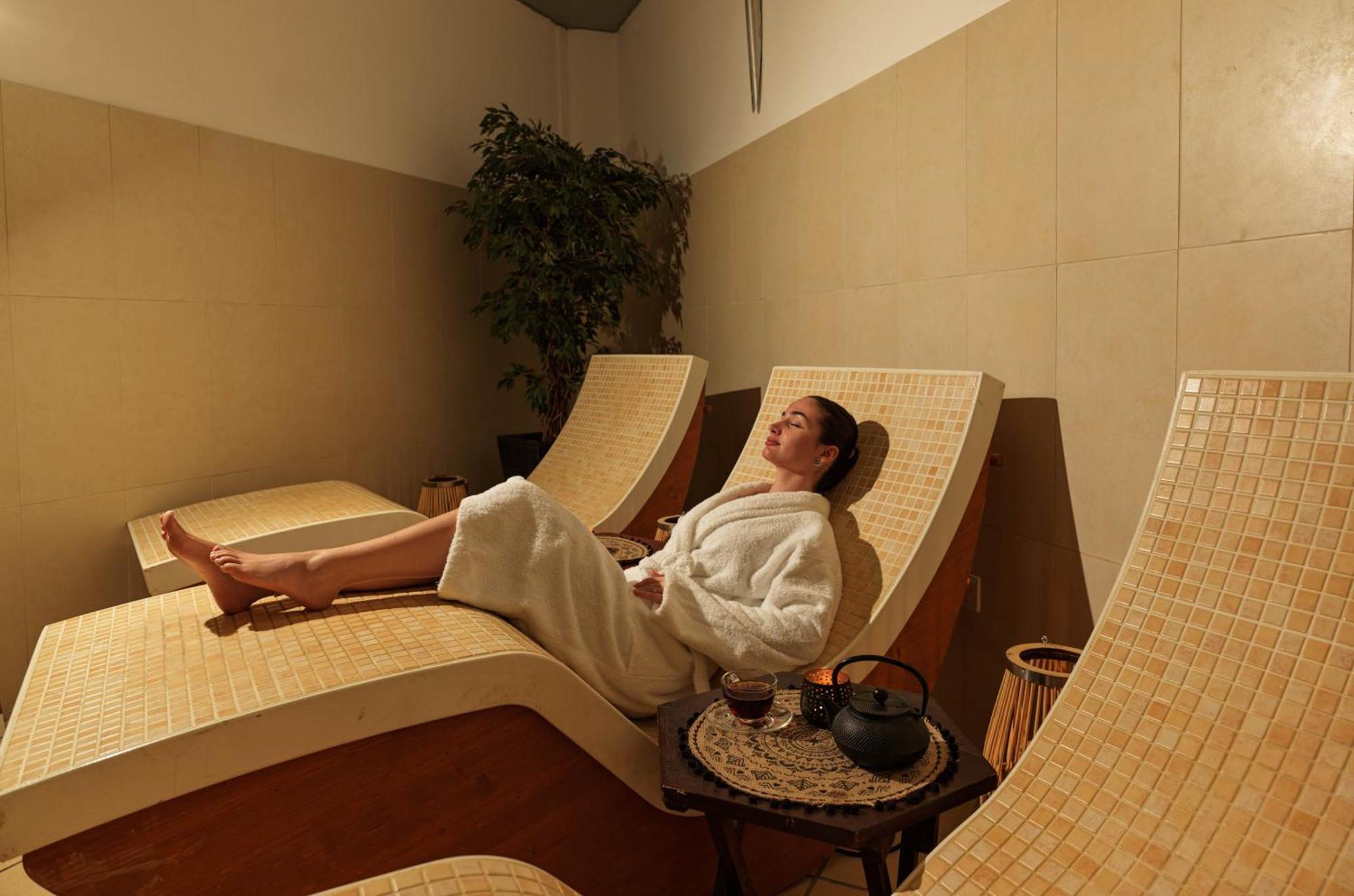 Resort St George & (adults Only)