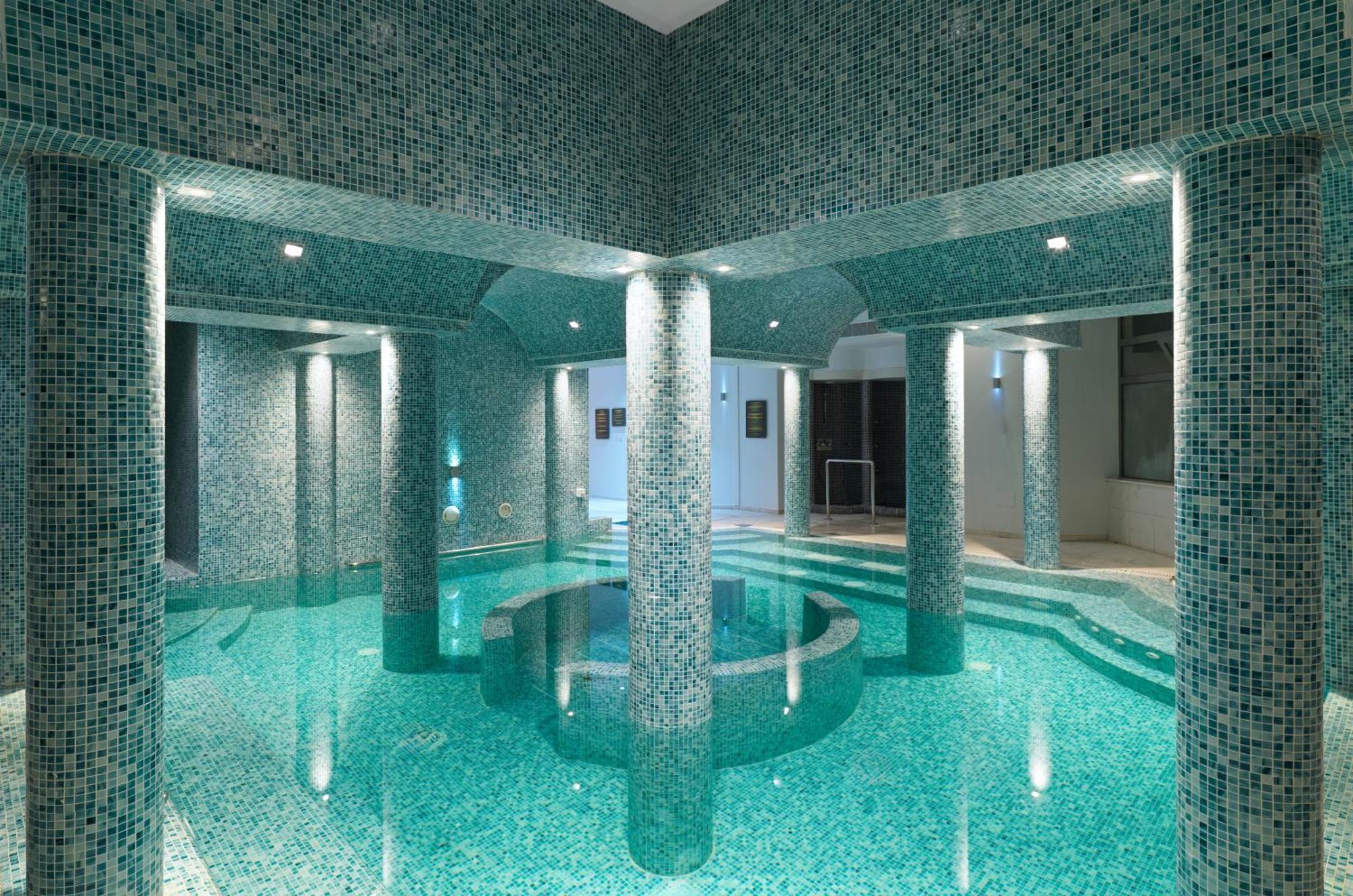 St George & (adults Only) Resort