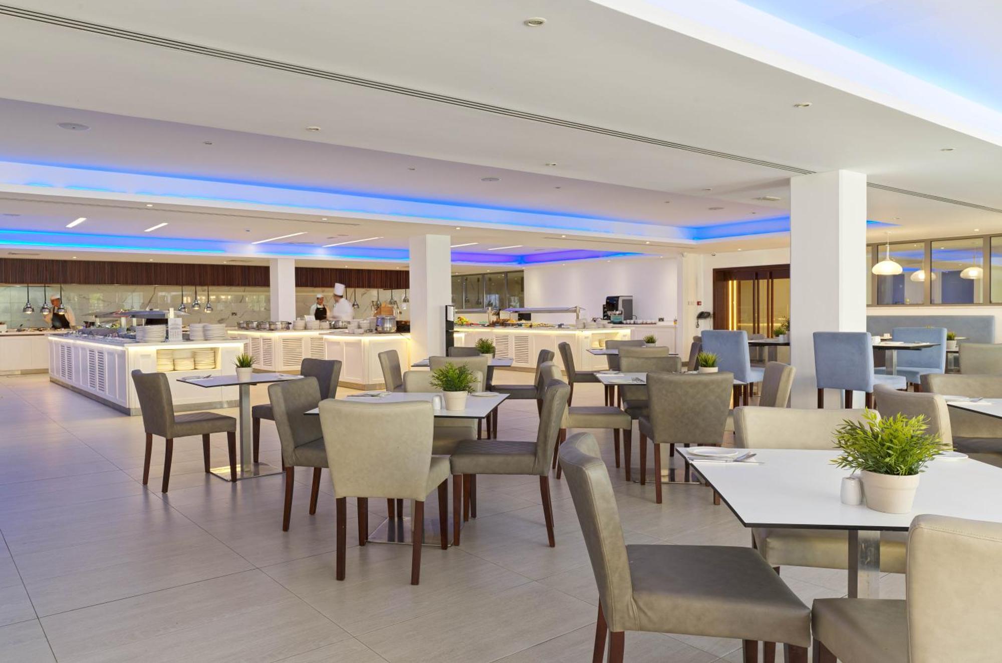 St George & (adults Only) Resort
