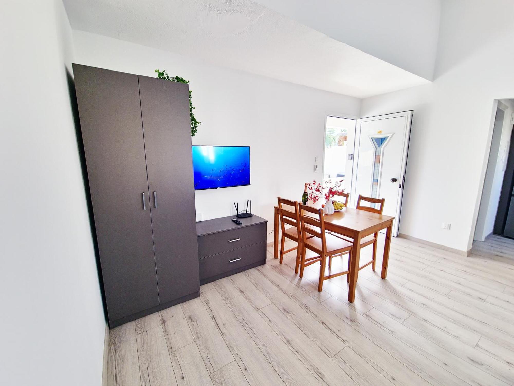 Appartement Oroklini Star 200metres From The Sandy *