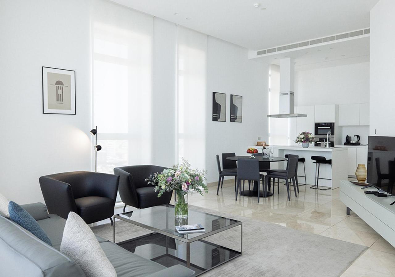 Park Residences Apartment *