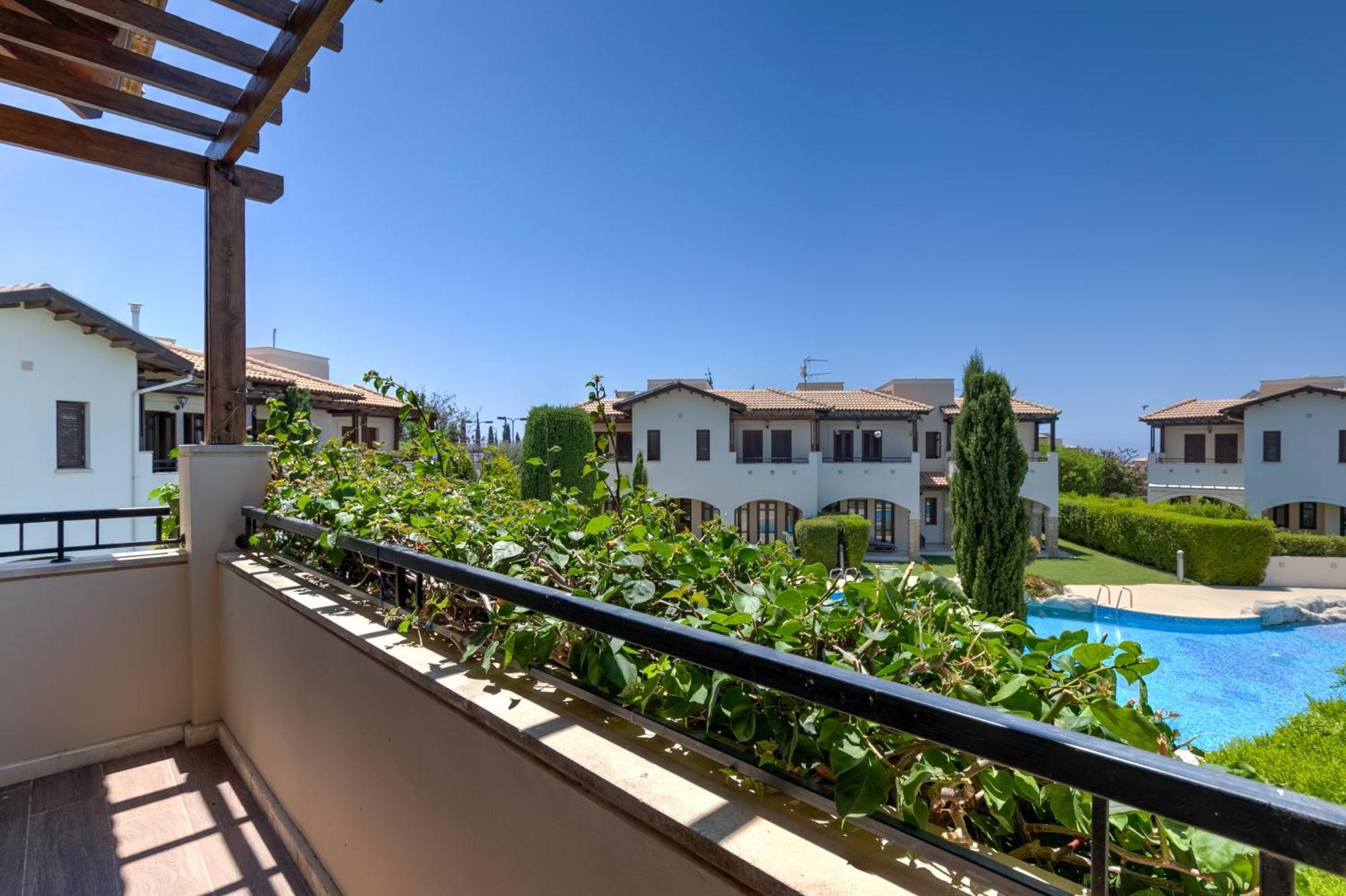Junior Zeus, Hot Tub And Communal Pool, Aphrodite Hills Villa