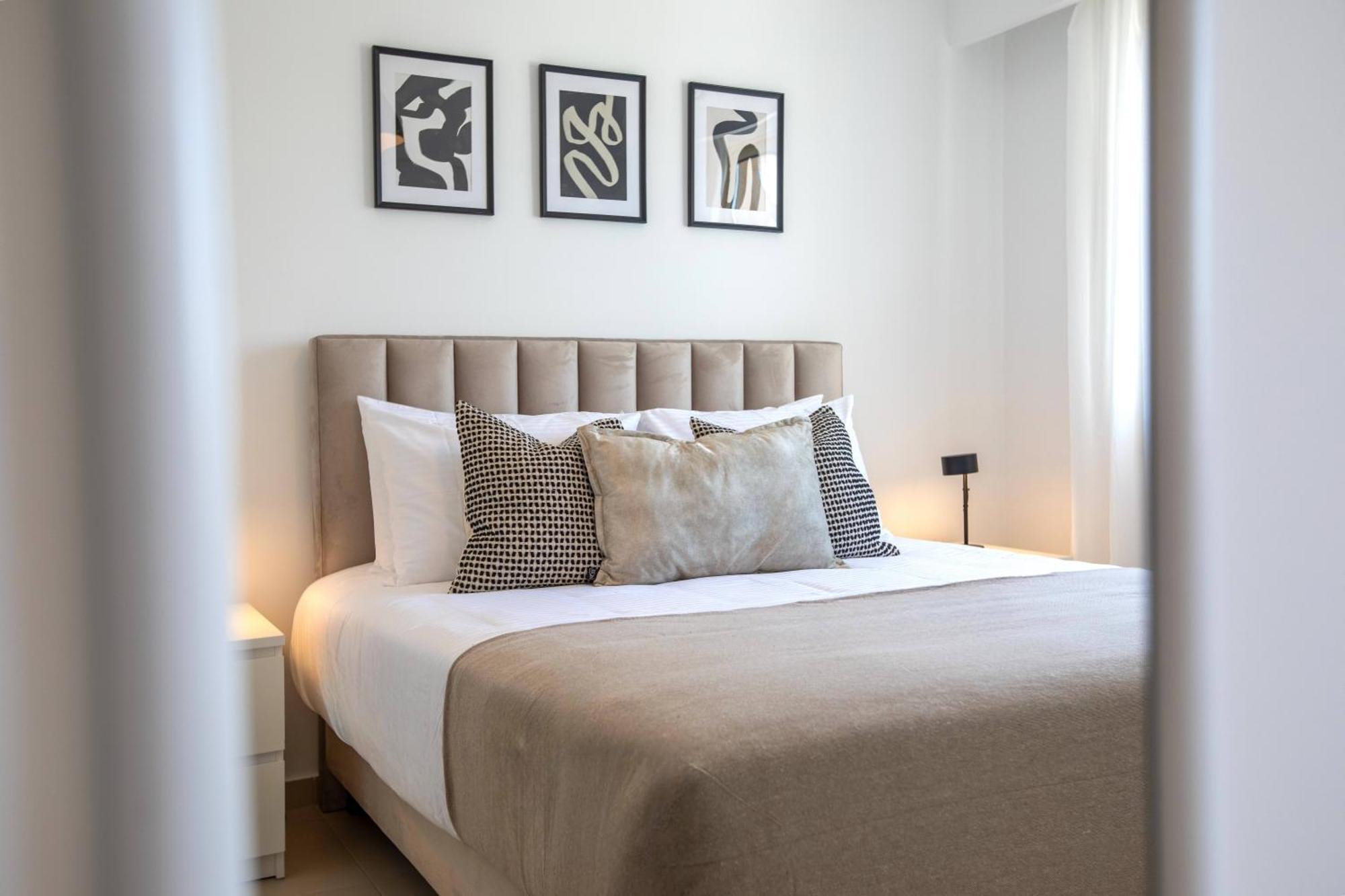 Apartment Phaedrus Living Elysia Park Flat