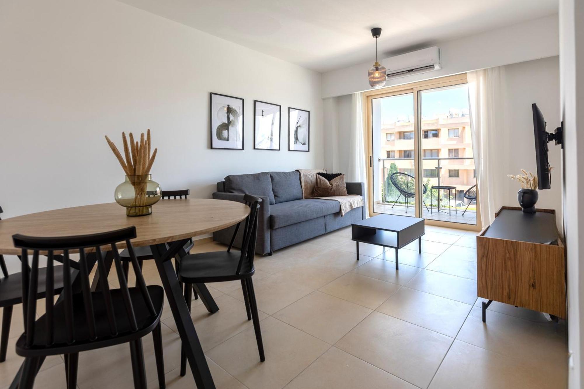 Phaedrus Living Elysia Park Flat *