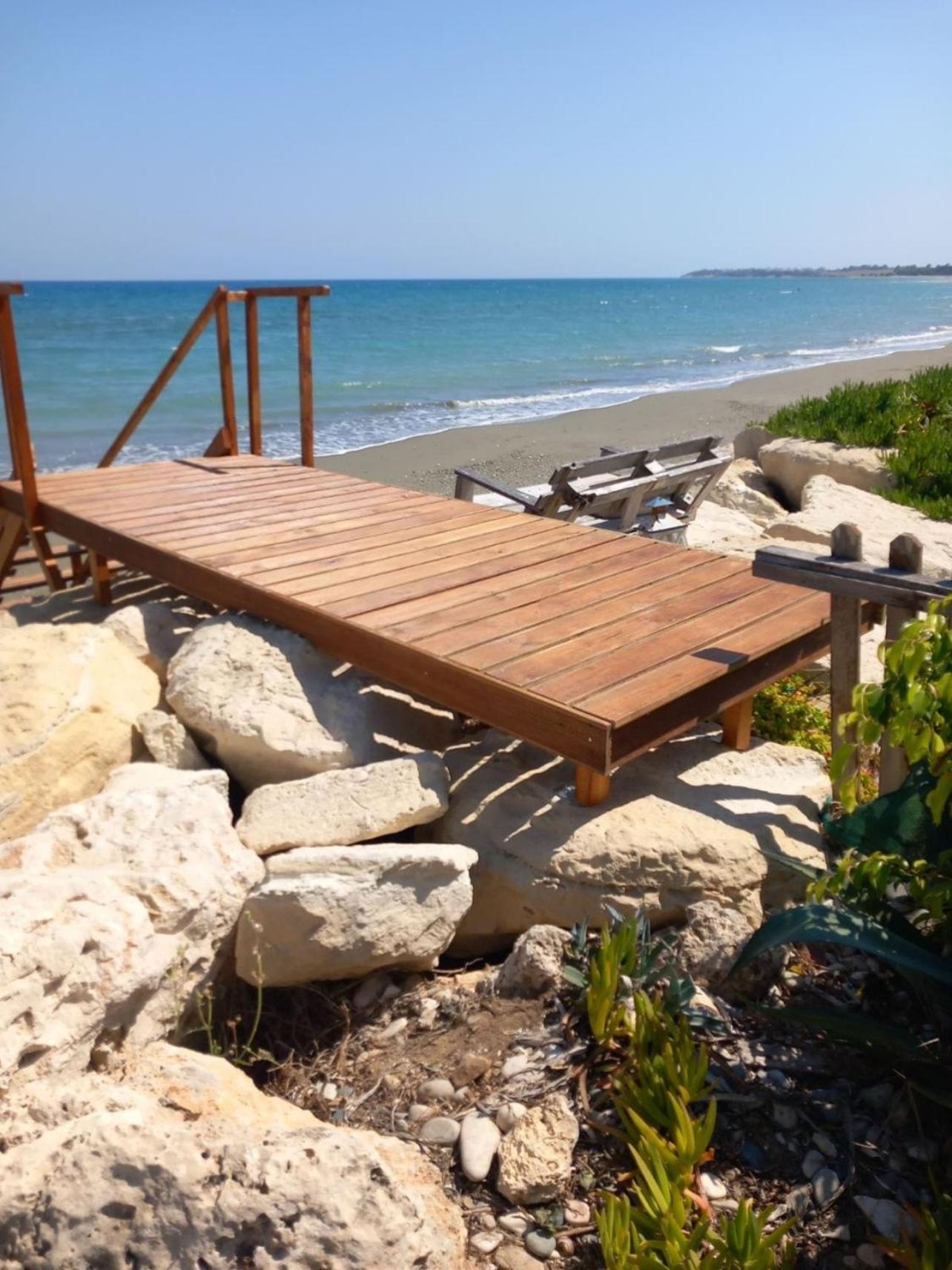Beachfront Carpe Diem *