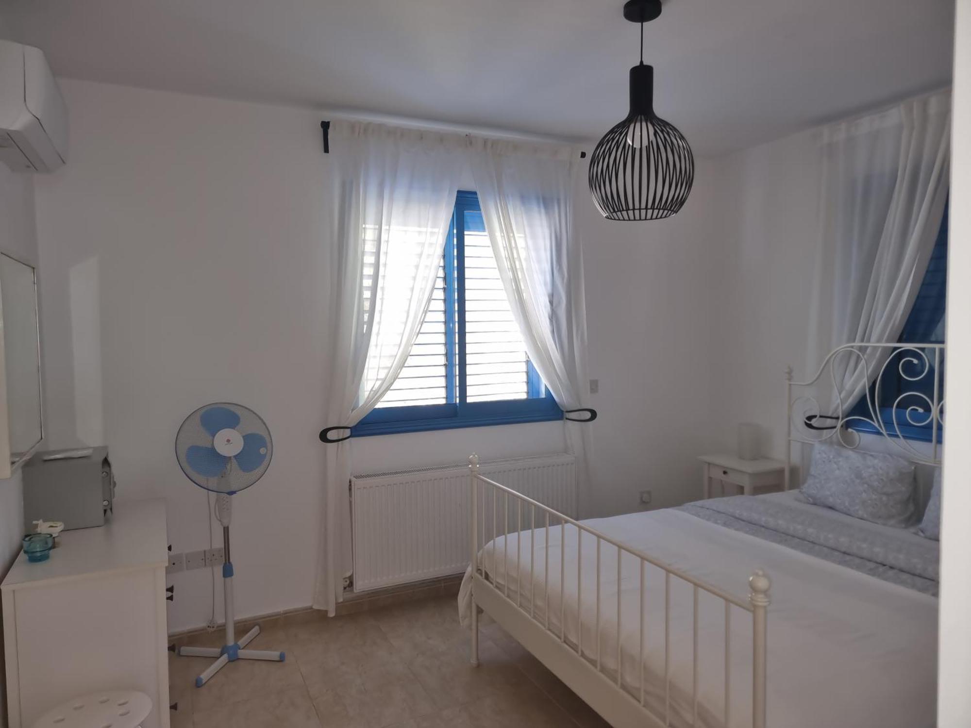 Villa Olive Peyia