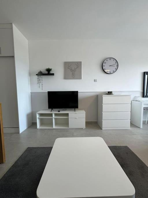 Schoenes Mit Meerblick Auf Nordzypern, In Caesar Blue Isabella 70 Apartment Rizokarpaso
