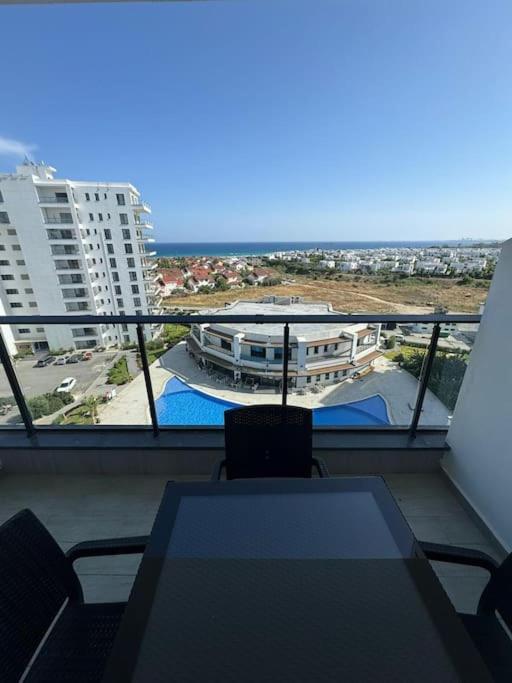 Schoenes Mit Meerblick Auf Nordzypern, In Caesar Blue Isabella 70 Apartment Rizokarpaso
