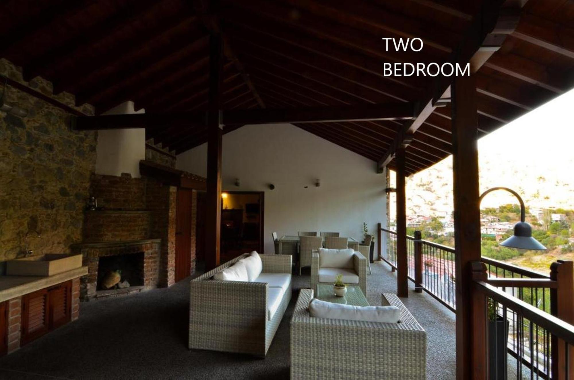 Apartment To Kastri