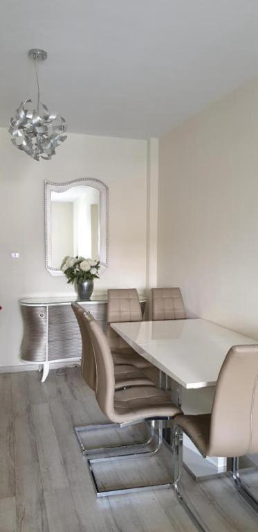 Apartment Takelena