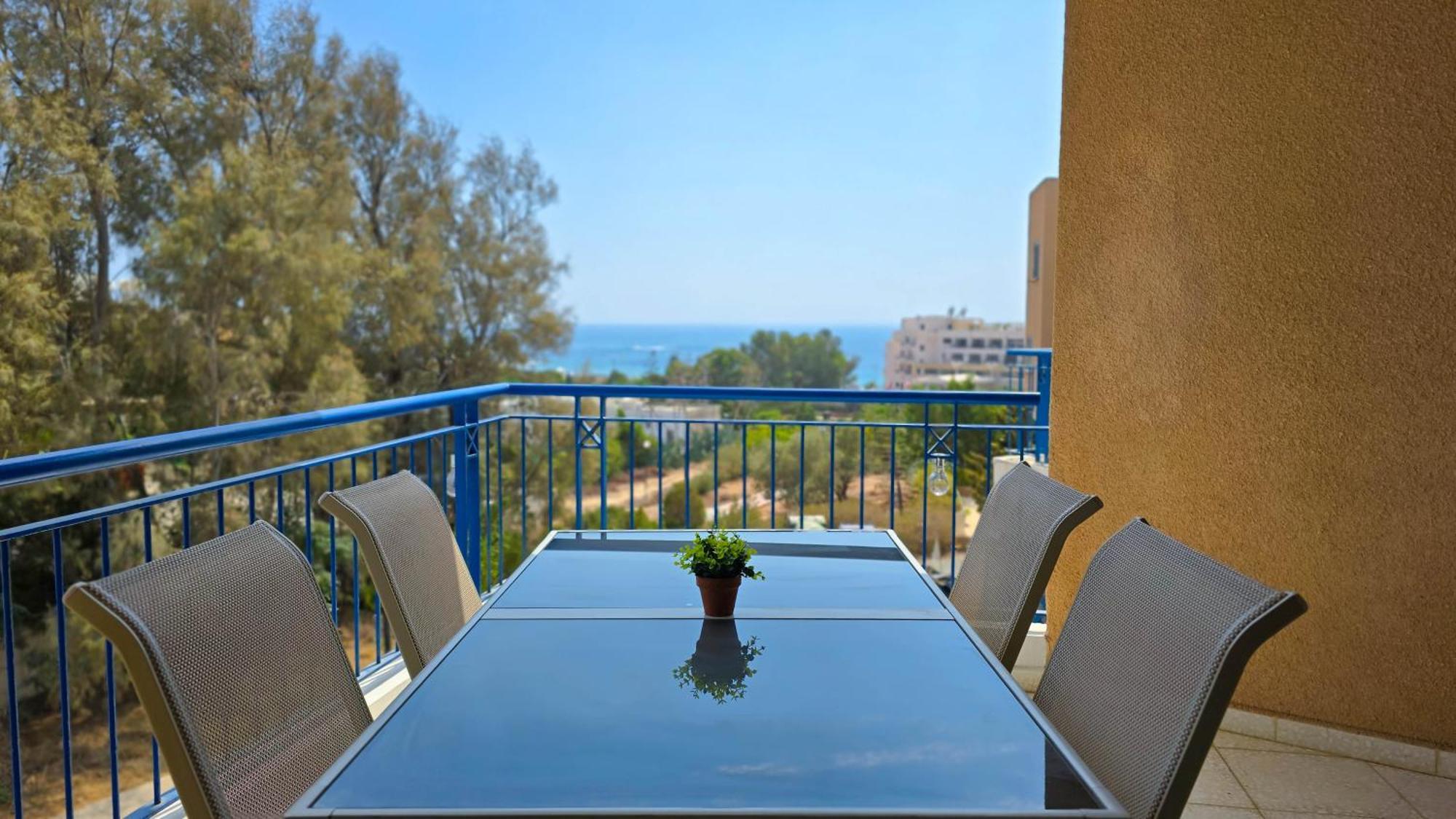 Css Cute Superior King's Palace Paphos