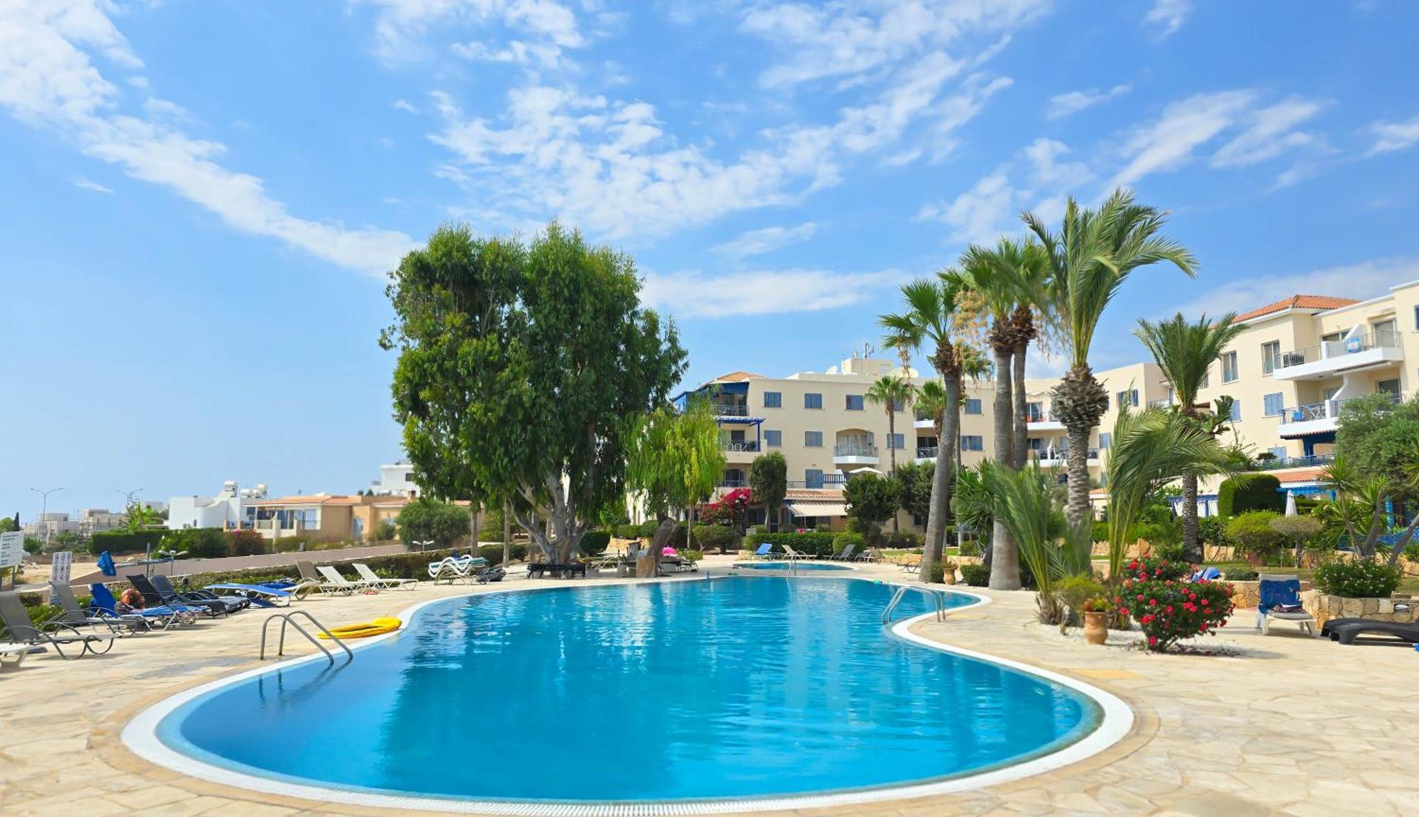Css Cute Superior King's Palace Apartment Paphos