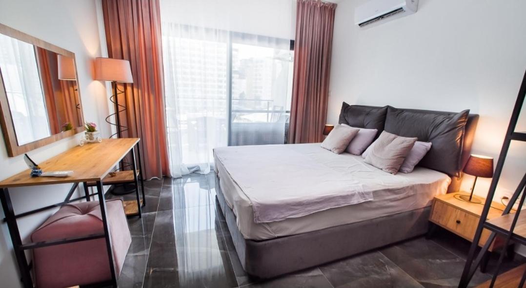 Apartment в комплексе Caesar & Trikomo