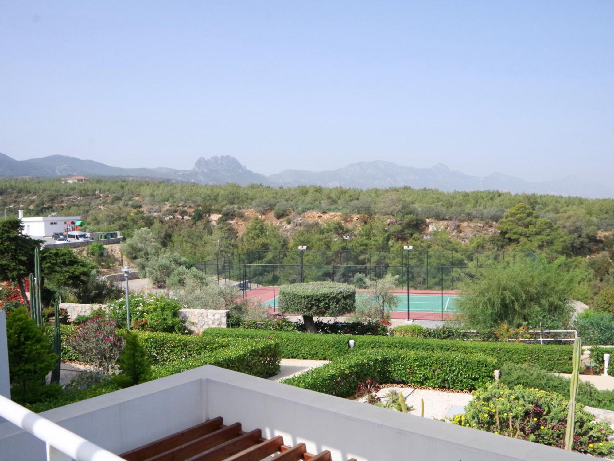 With Astonishing Views In Esentepe Apartment