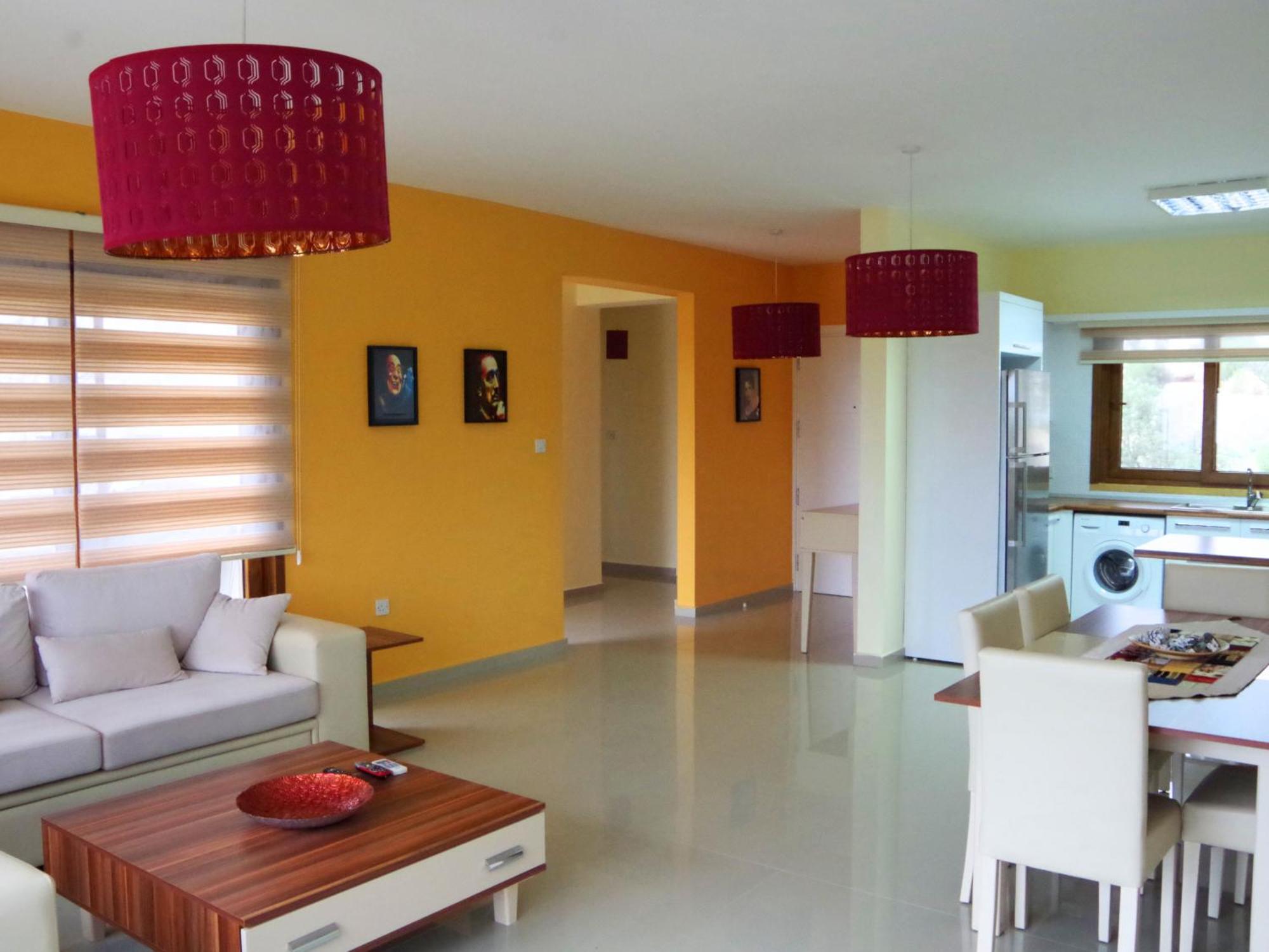 With Astonishing Views In Esentepe Apartment Agios Georgios (Girne)
