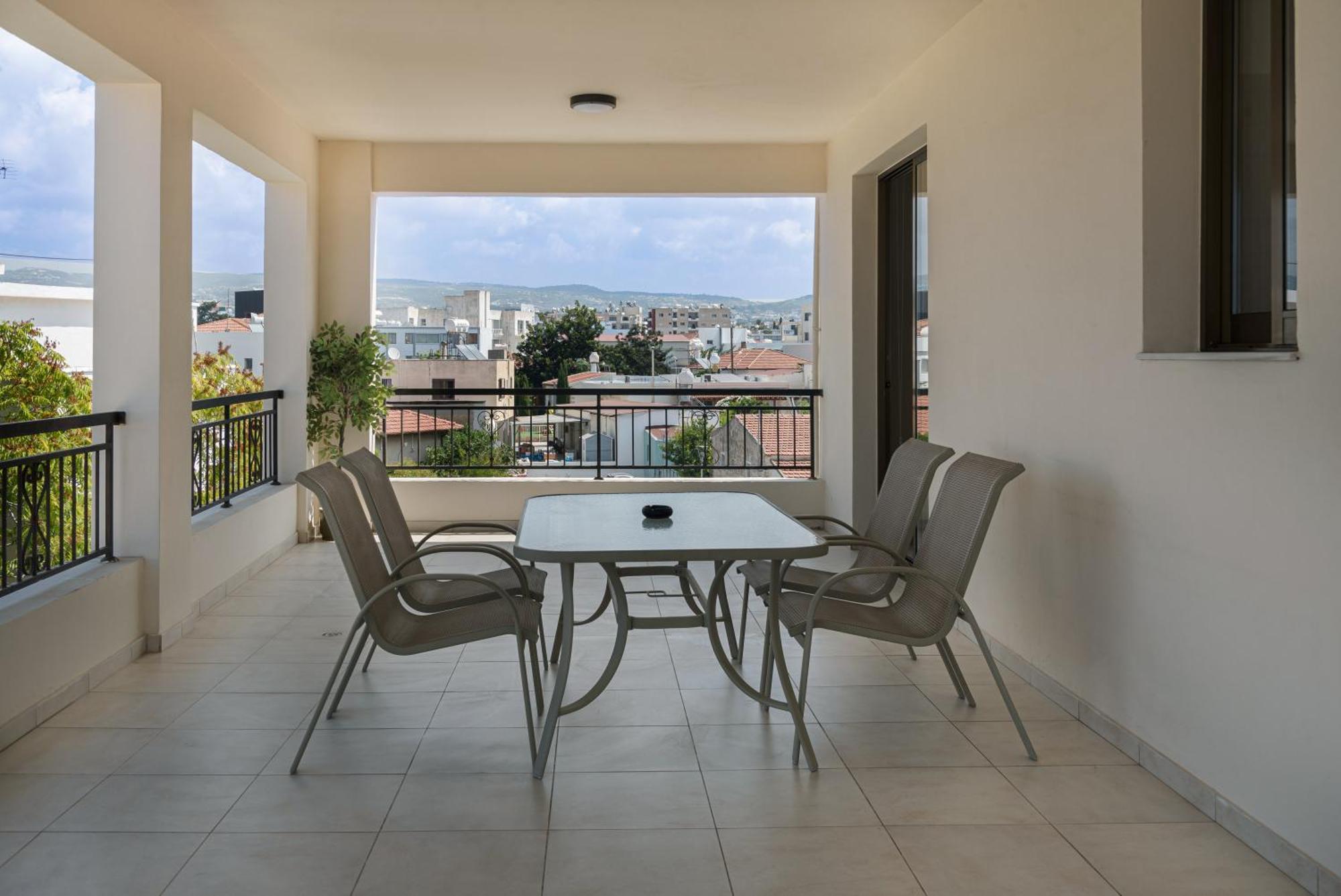 Apartment Phaedrus Living Old Town Seaview Flat