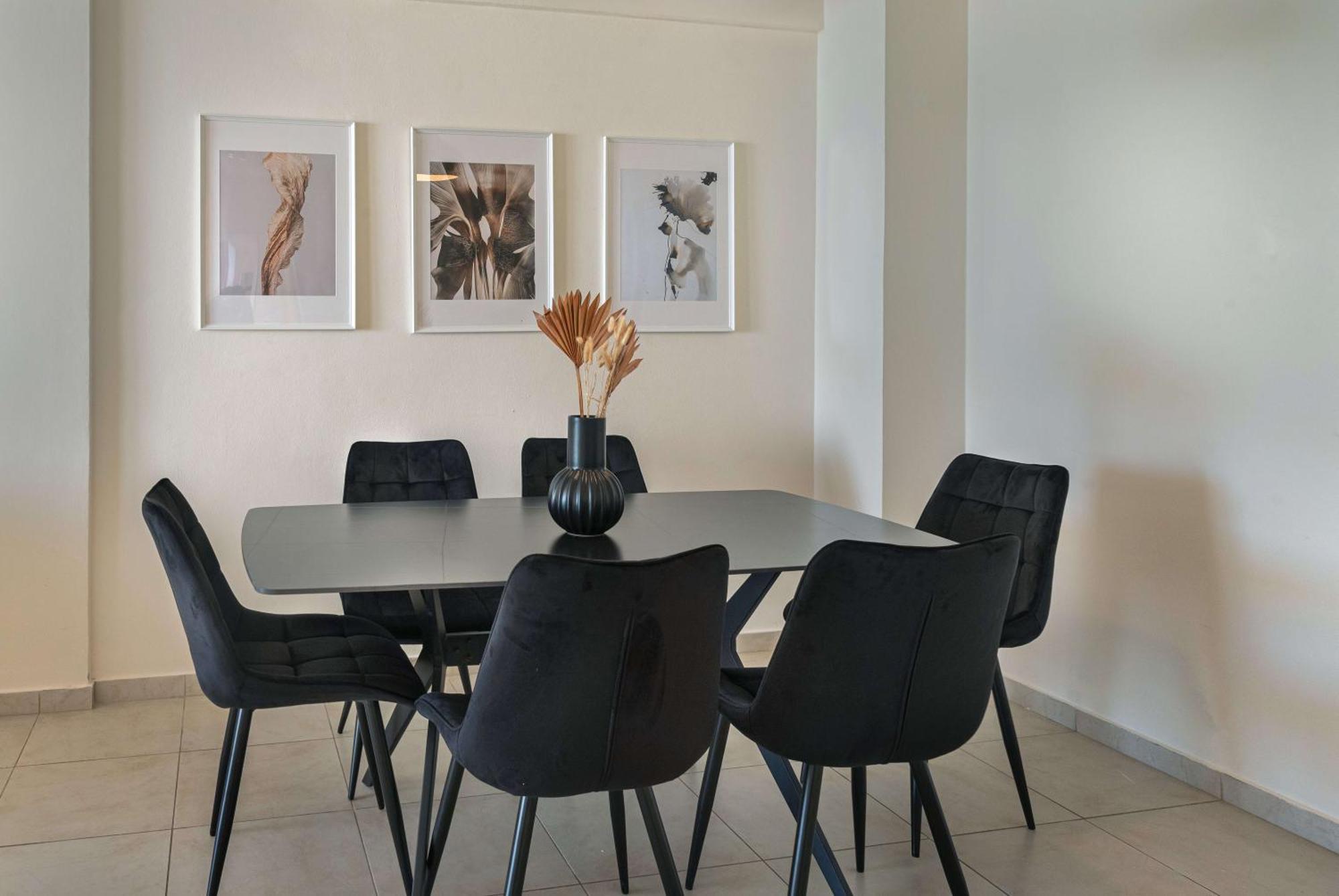 Apartment Phaedrus Living Old Town Seaview Flat