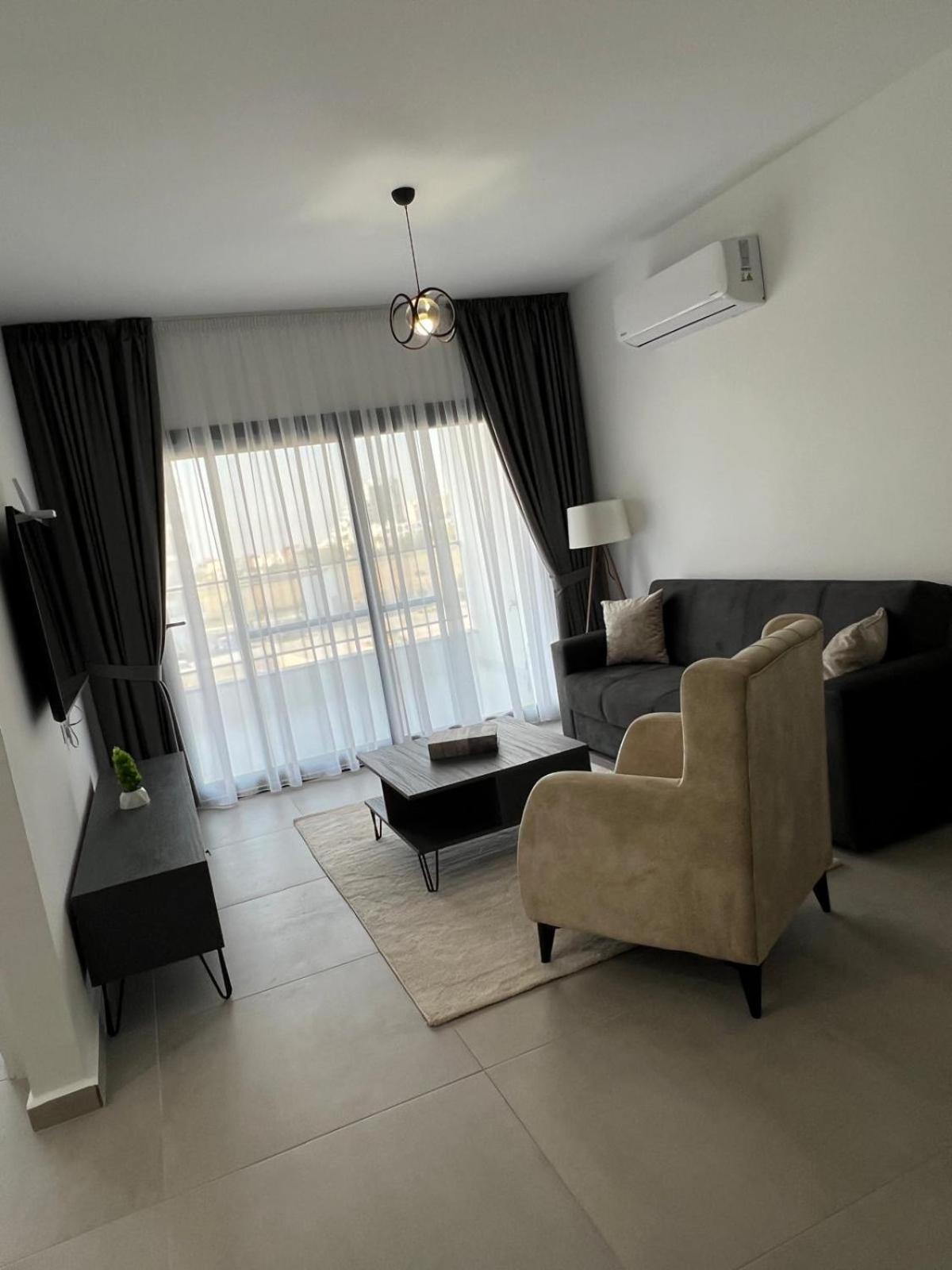 Apartment Caesar Didious *
