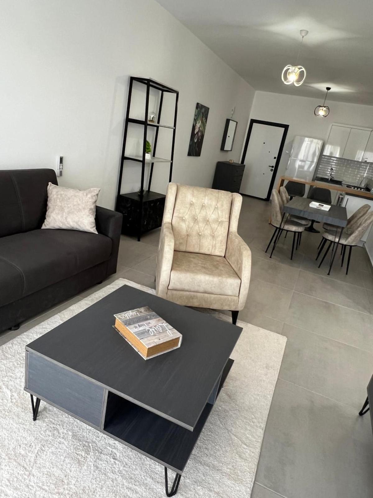 Apartment Caesar Didious *