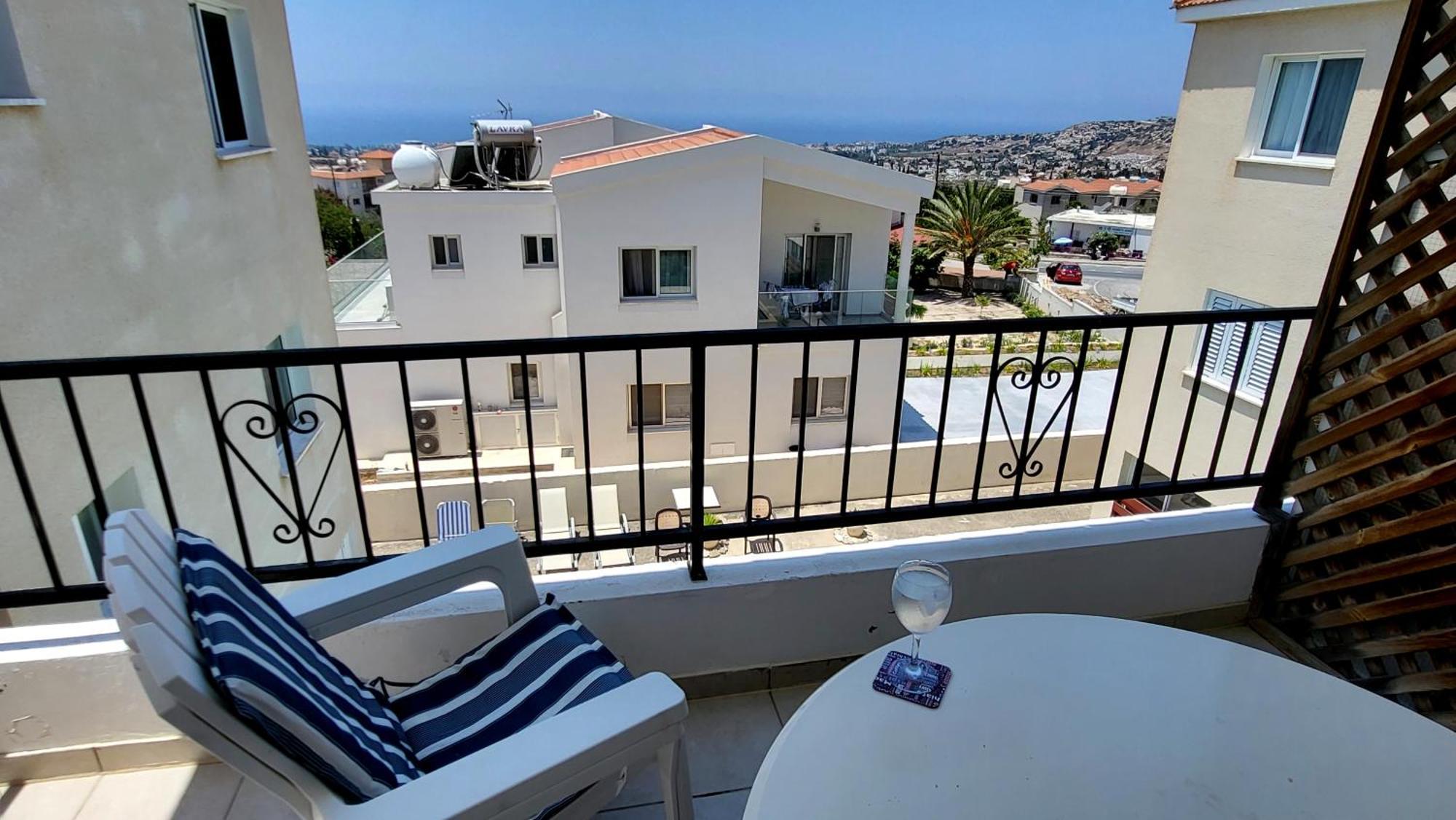 Calm Seaview Nest In Peyia