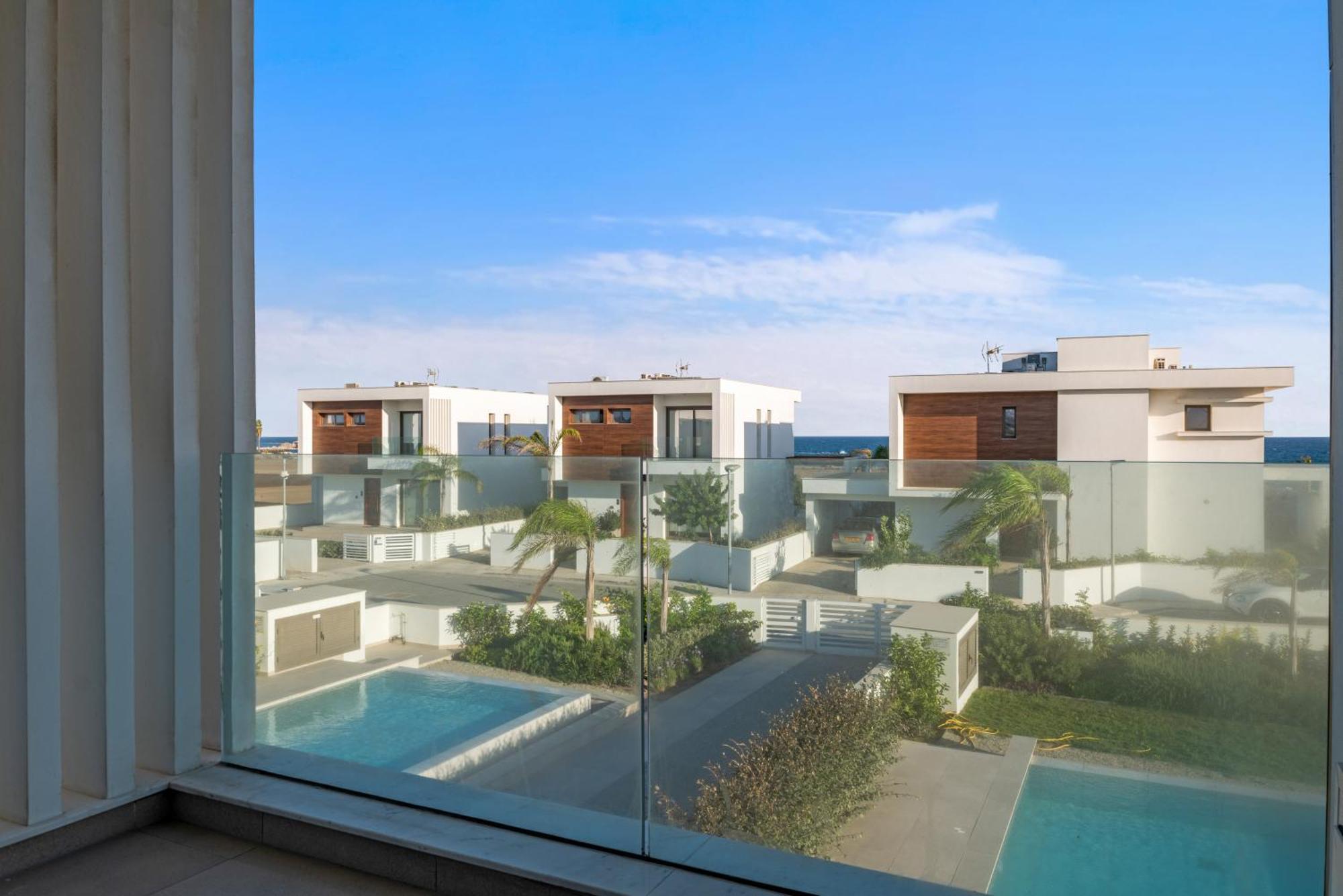 Serenity Waves 12 * Softades