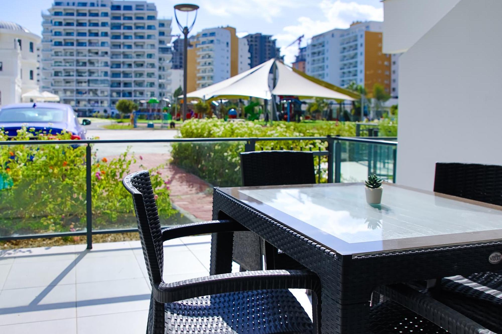 Ground Floor In Caesar & Spa, Long Beach Perivolia tou Trikomou