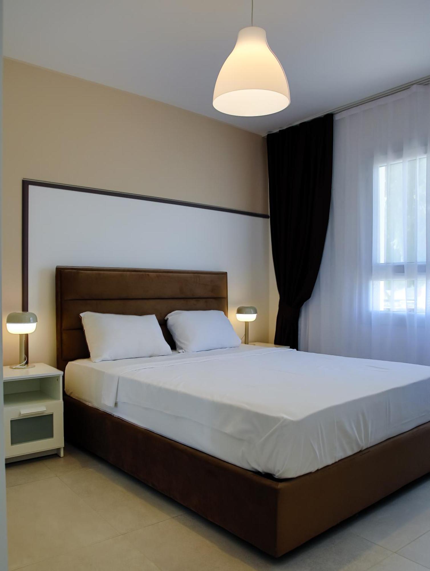 Apartment Ground Floor In Caesar & Spa, Long Beach