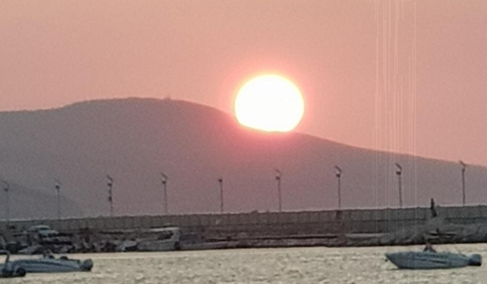 Lenia's Sea View