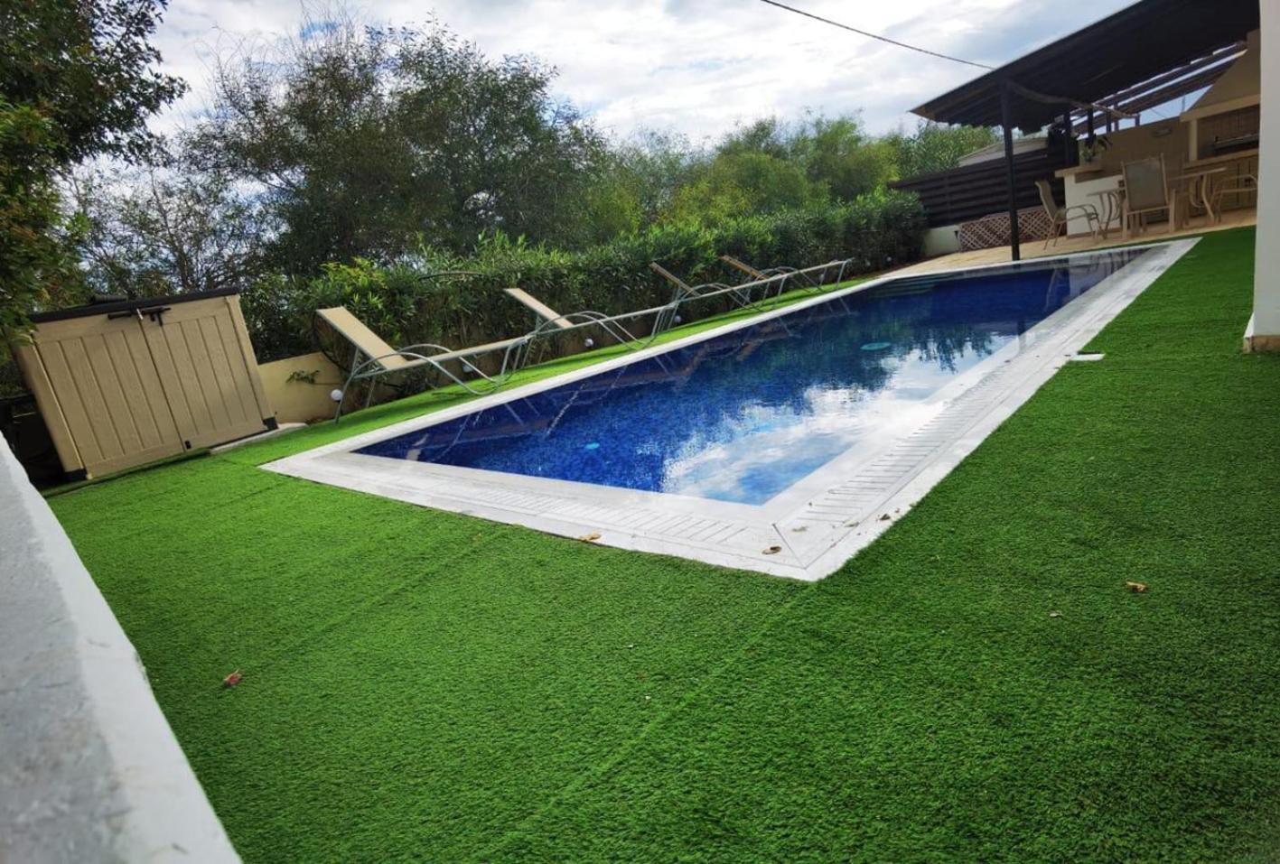 Villa Golden Coast - Trendy 4 Bedroom *