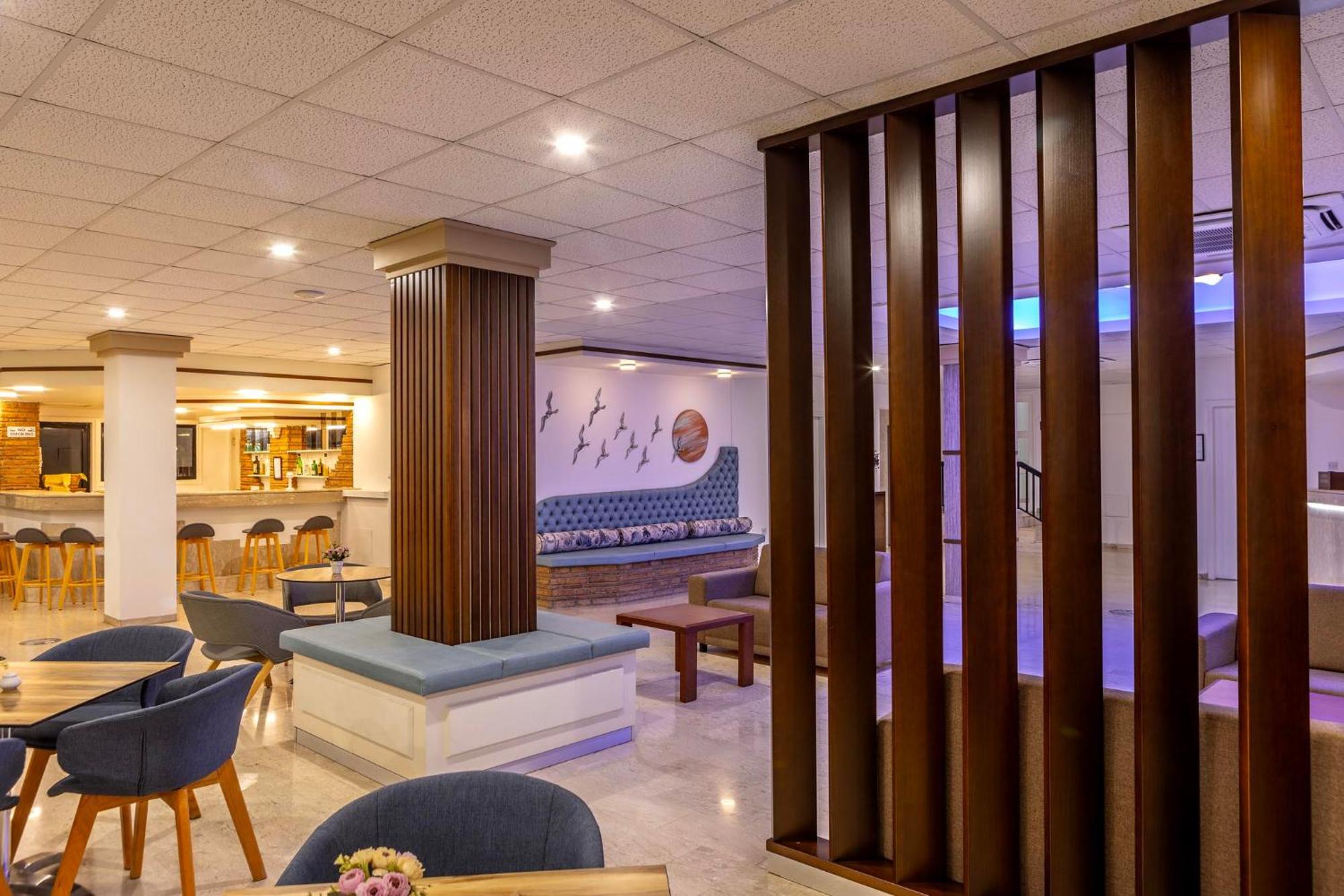 Aparthotel Seagull 3*