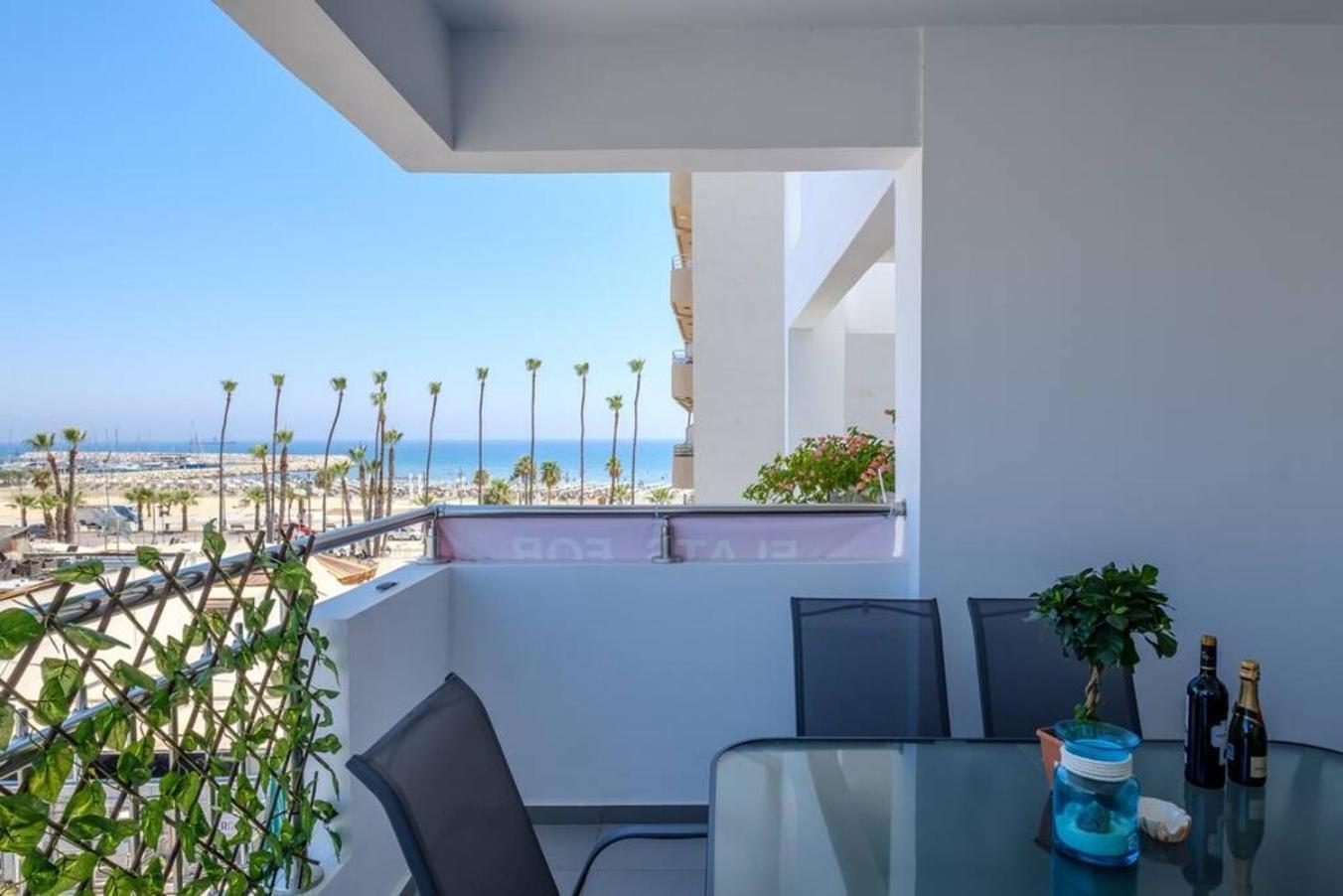 Apartment Airbnsea Centre Side Sea View *