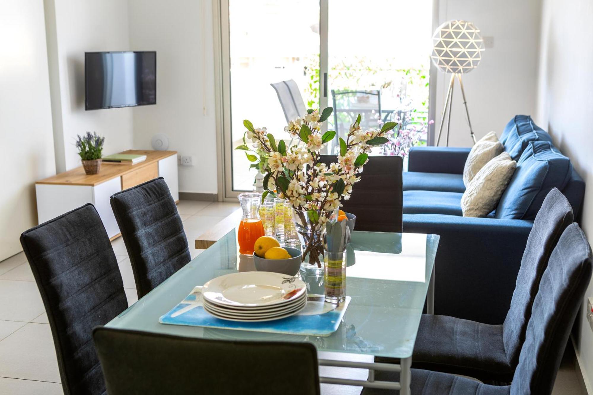 Apartment Airbnsea Centre Side Sea View Larnaca