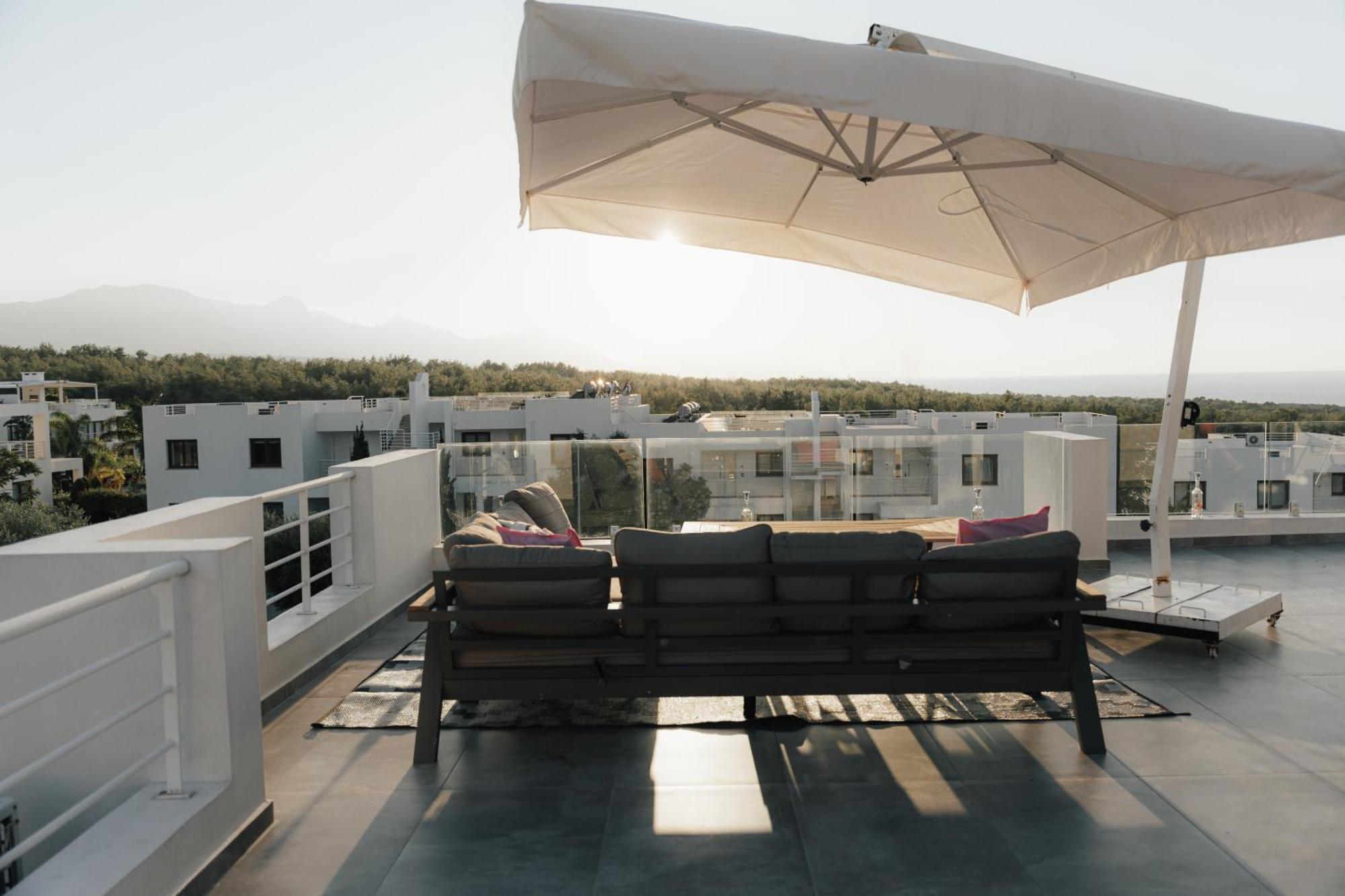 Apartment Elegance C8 Rooftop Spa&gym Mountain&seeview *