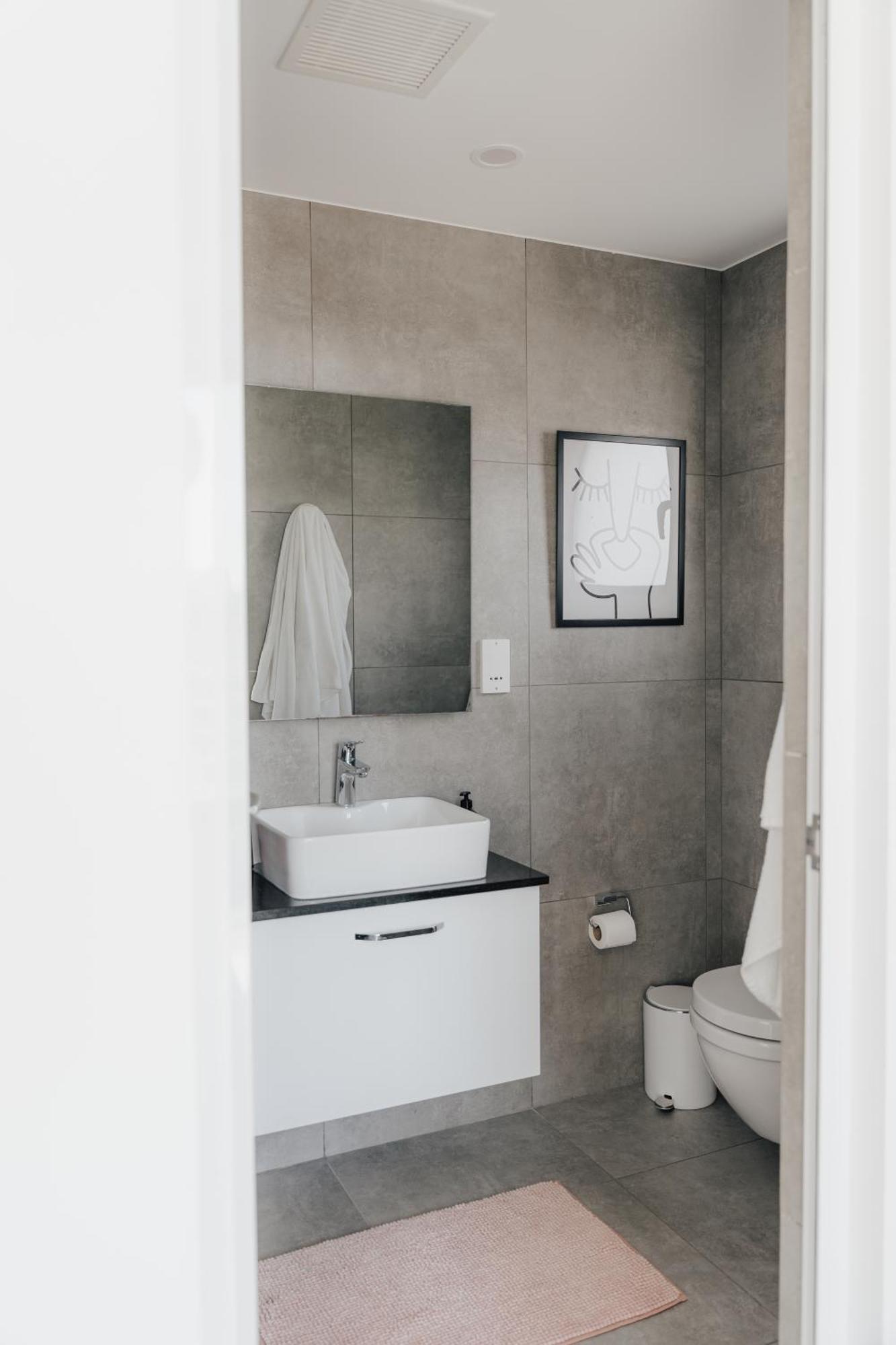 Elegance C8 Rooftop Spa&gym Mountain&seeview Apartment *