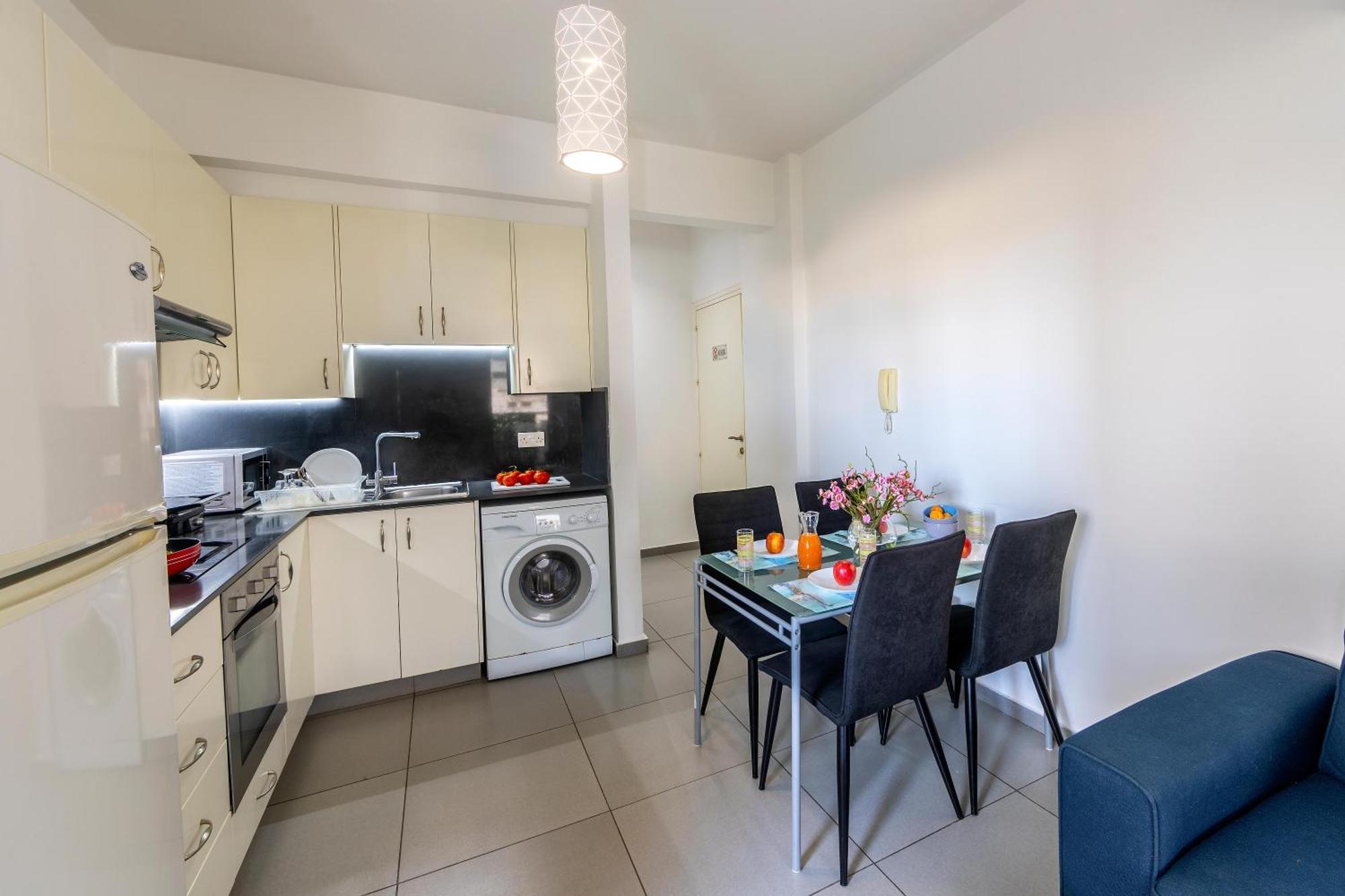 Apartment Airbnsea Centre Side Sea View