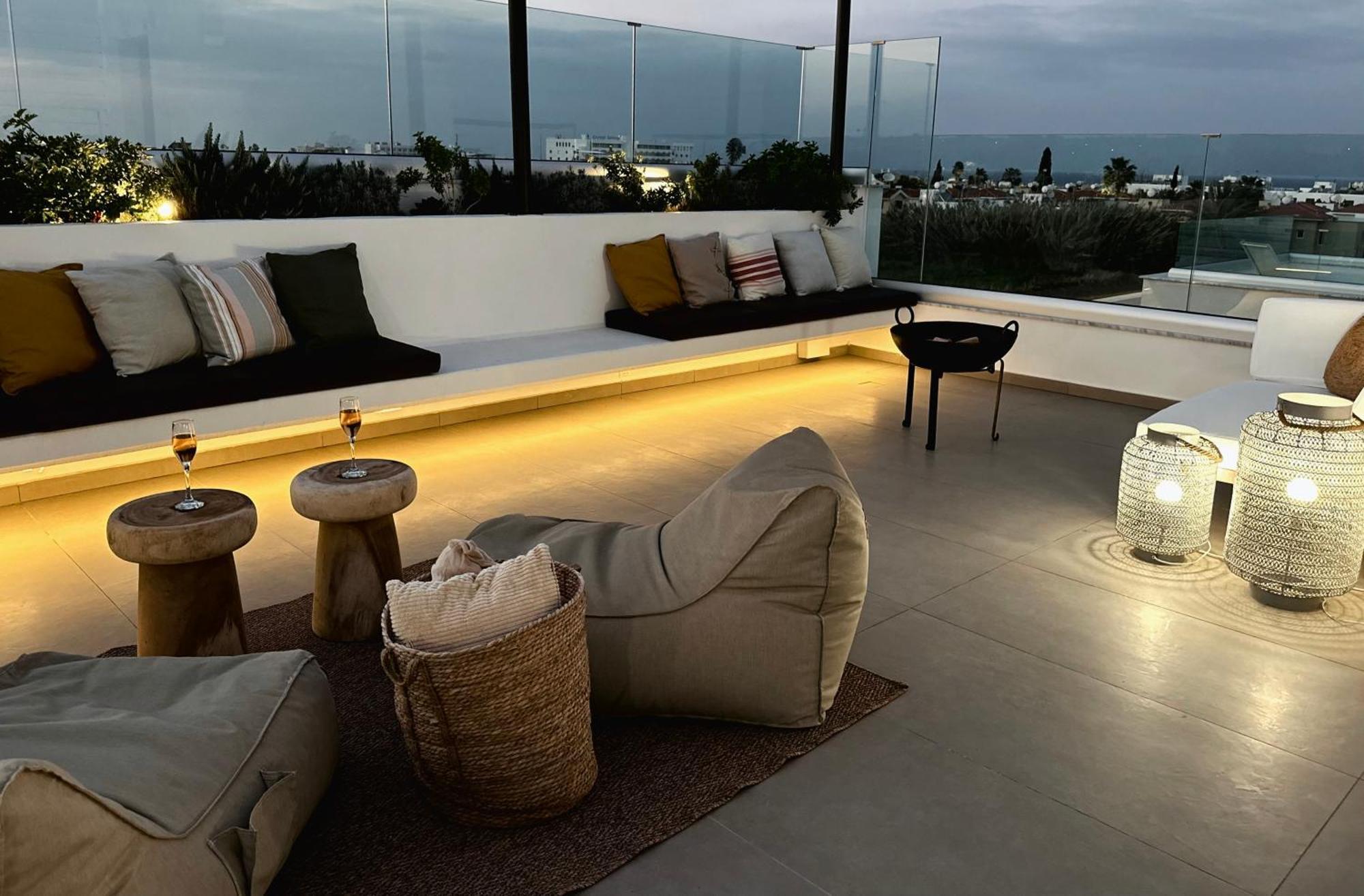 Lora Pearl Luxury Villa *