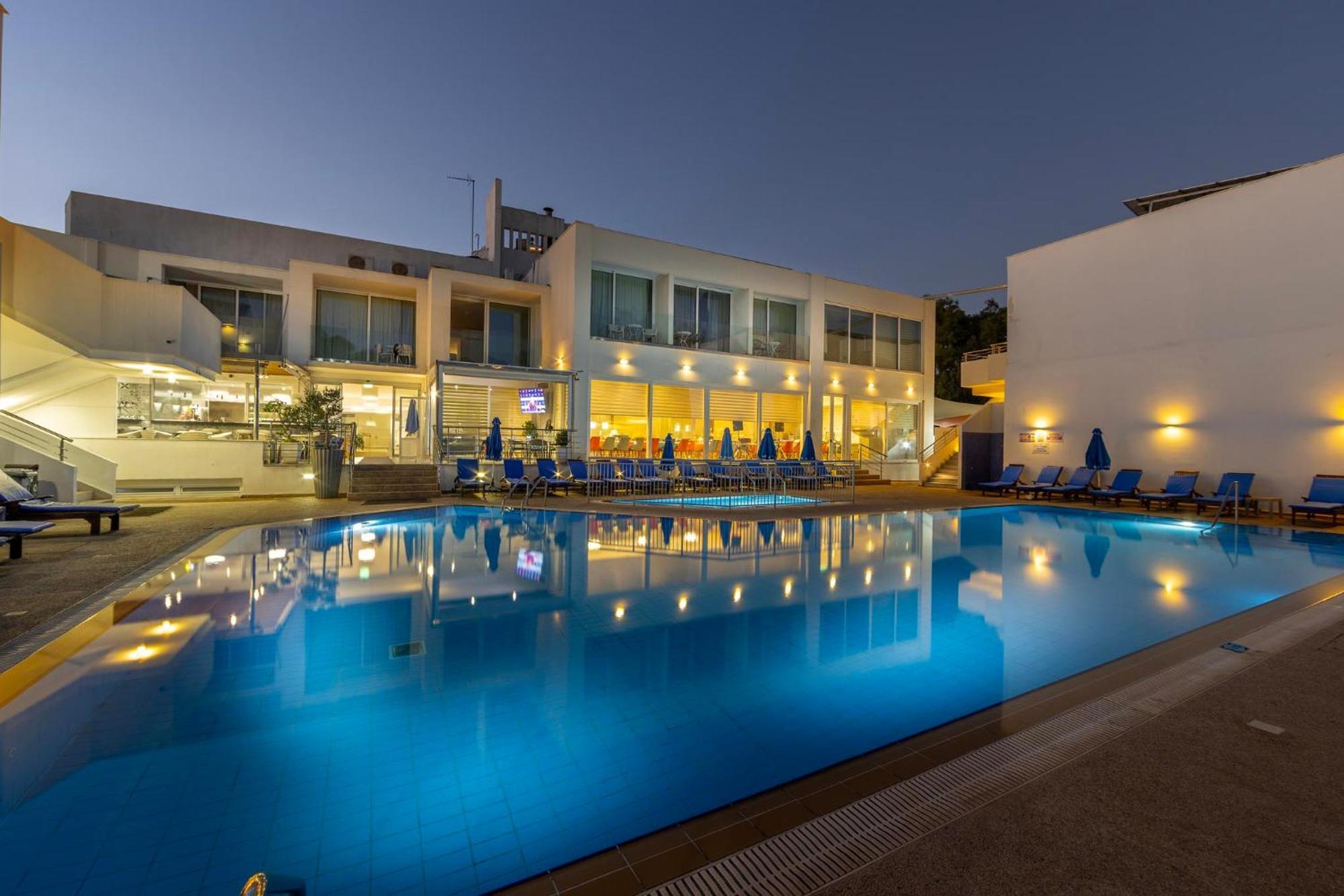 Park Hotel 3*