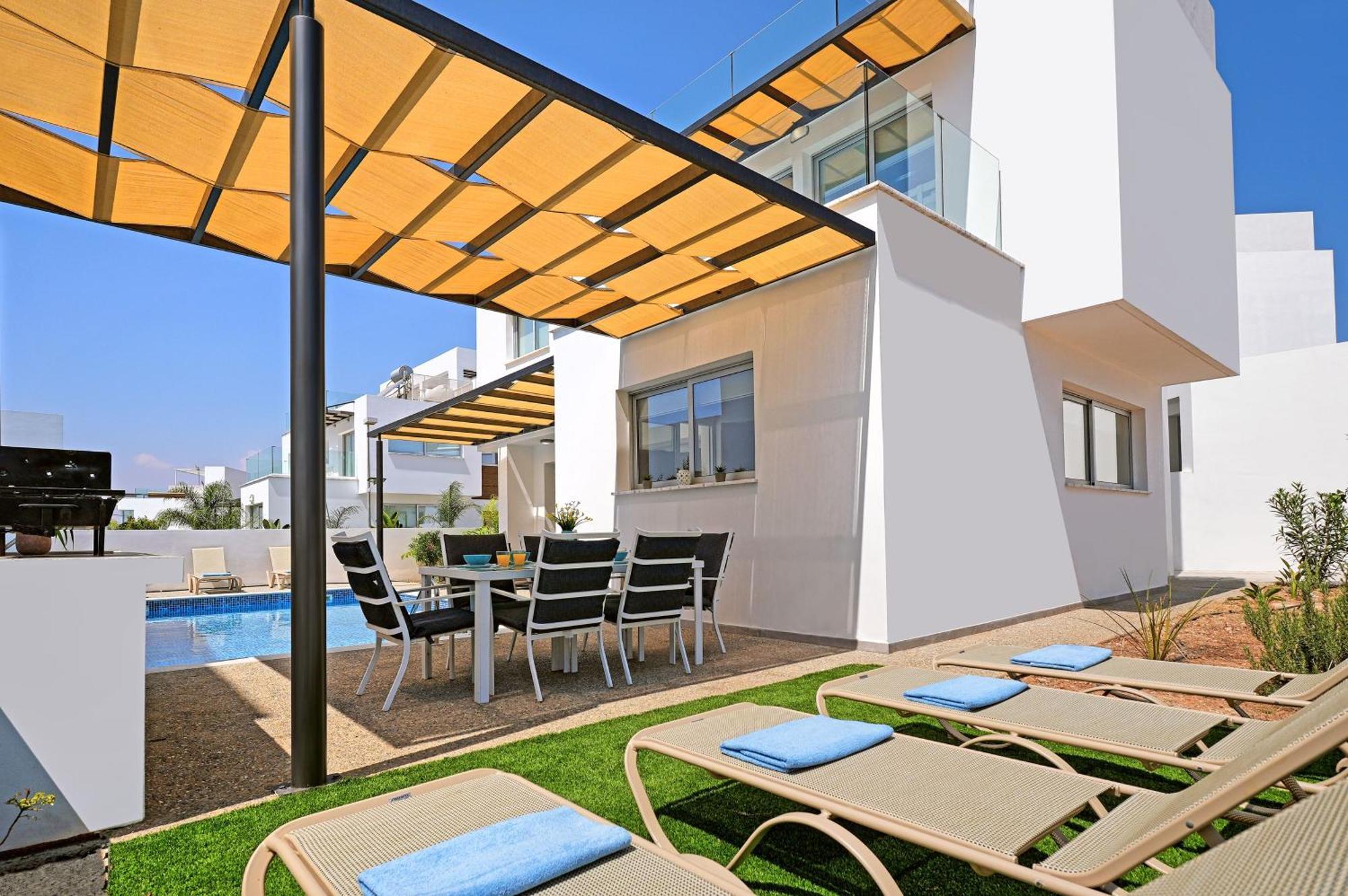 Rosaleen - Center Vakantiehuis Agia Napa