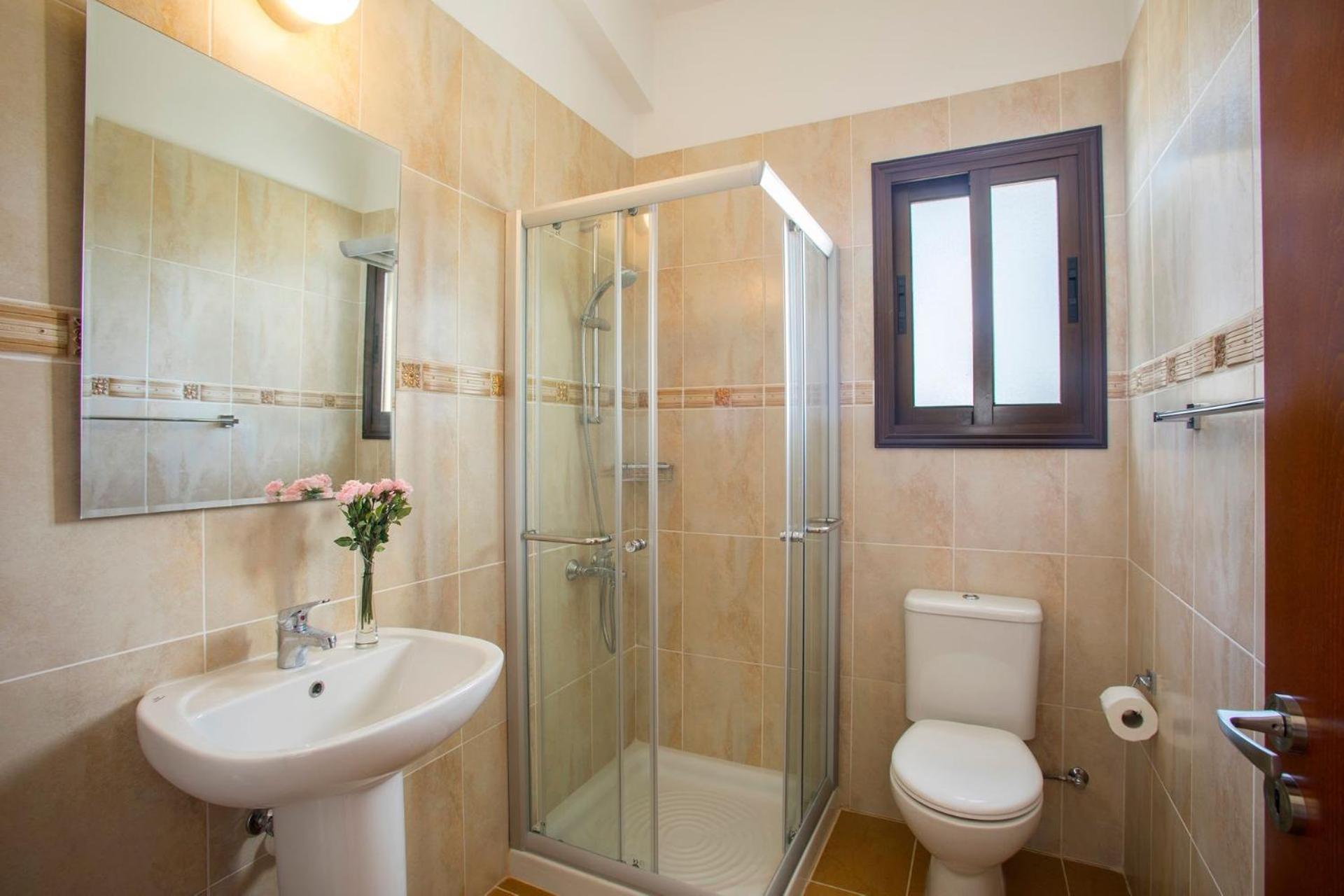 Ev Villa Blue Jadeite Coral Bay Paphos Villa Peyia