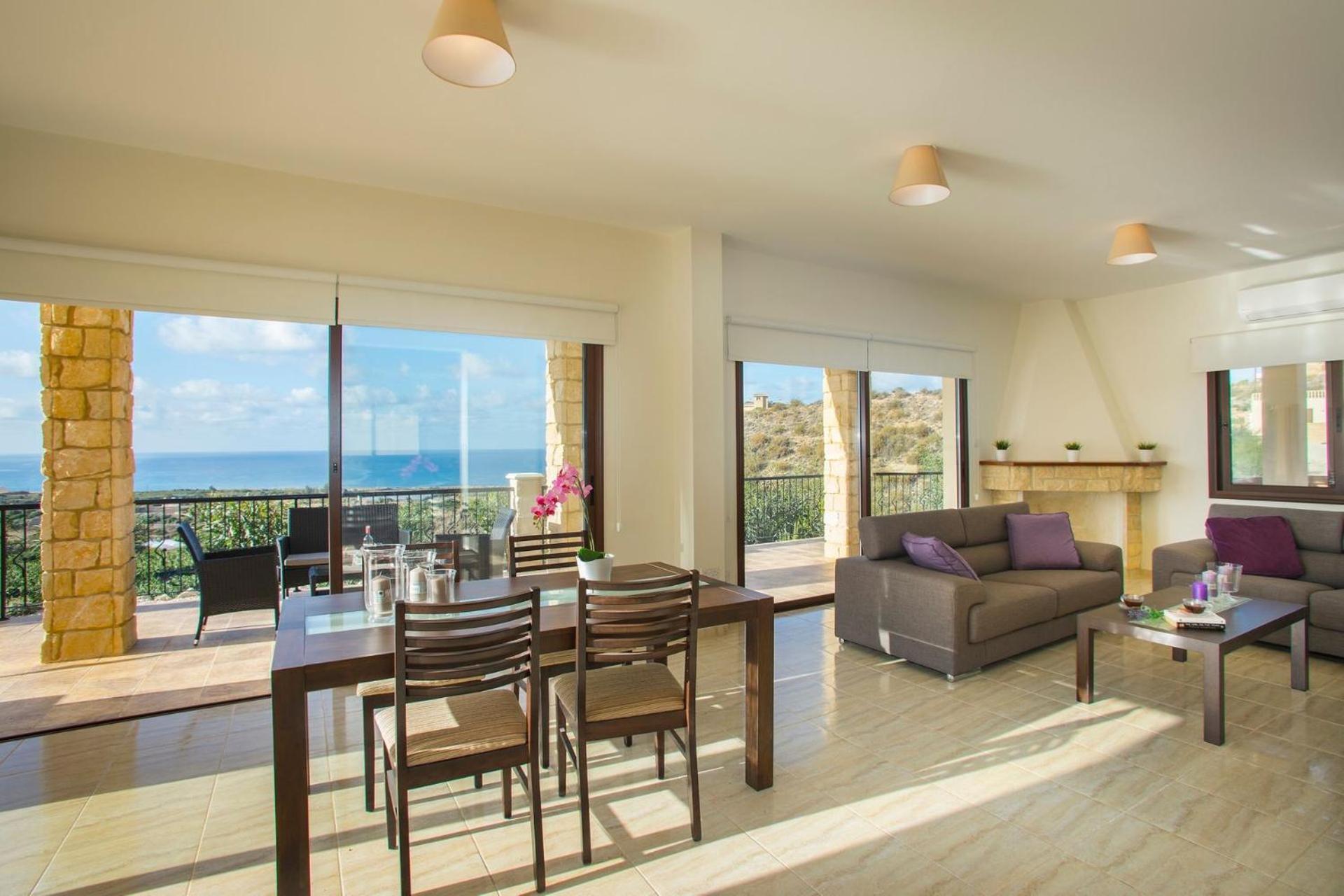 Ev Villa Blue Jadeite Coral Bay Paphos * Peyia