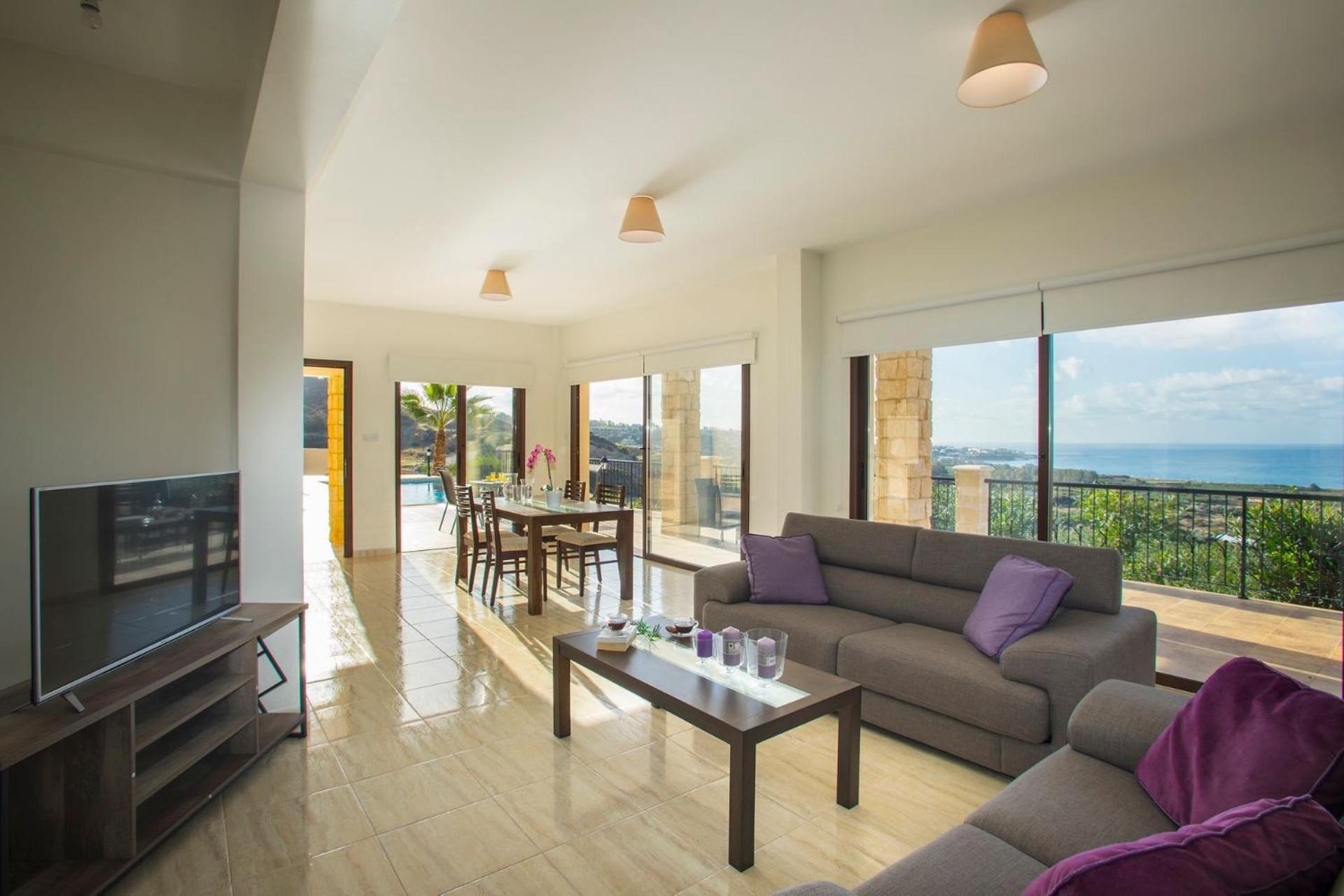 Villa Ev Villa Blue Jadeite Coral Bay Paphos *