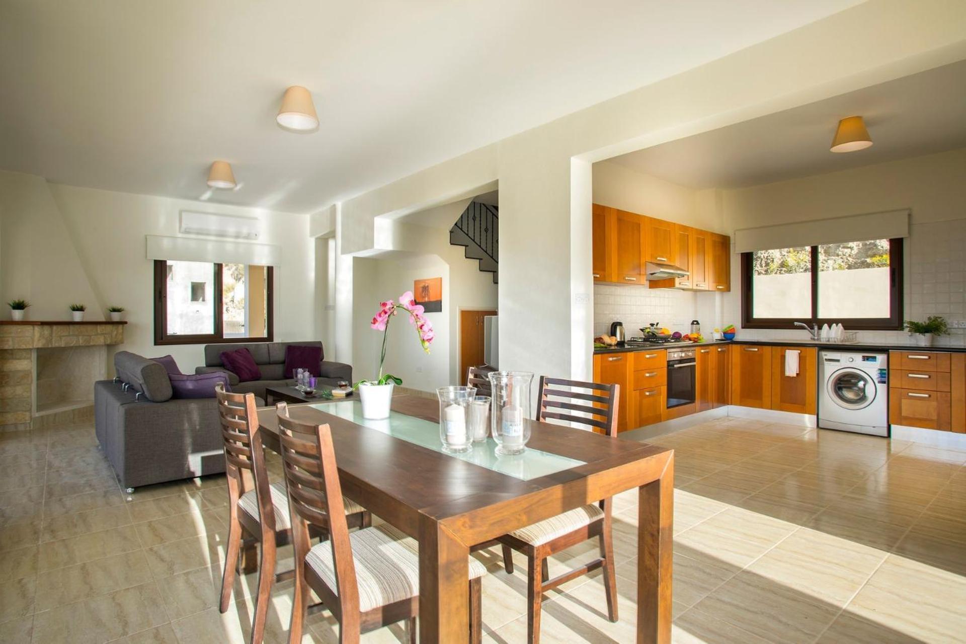 Ev Villa Blue Jadeite Coral Bay Paphos * Peyia