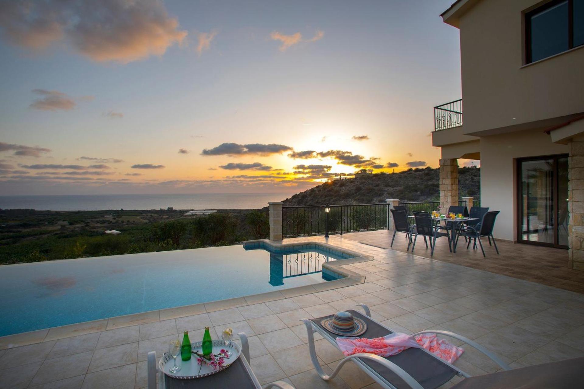 Ev Villa Blue Jadeite Coral Bay Paphos Villa *