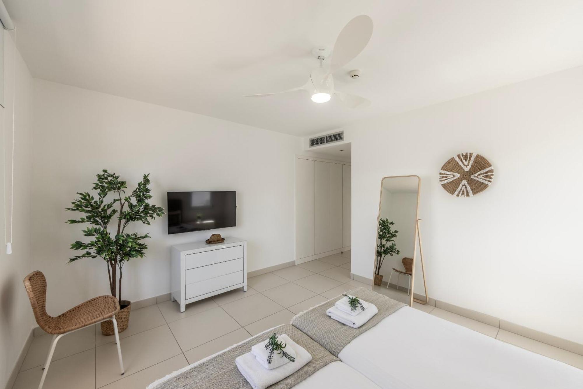 Sirina Seafront Paradise Protaras