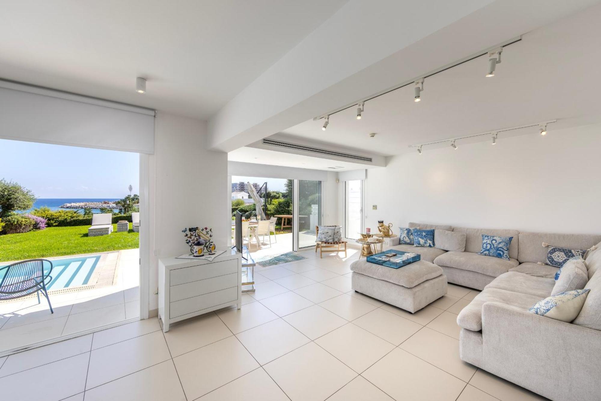 Villa Sirina Seafront Paradise Protaras