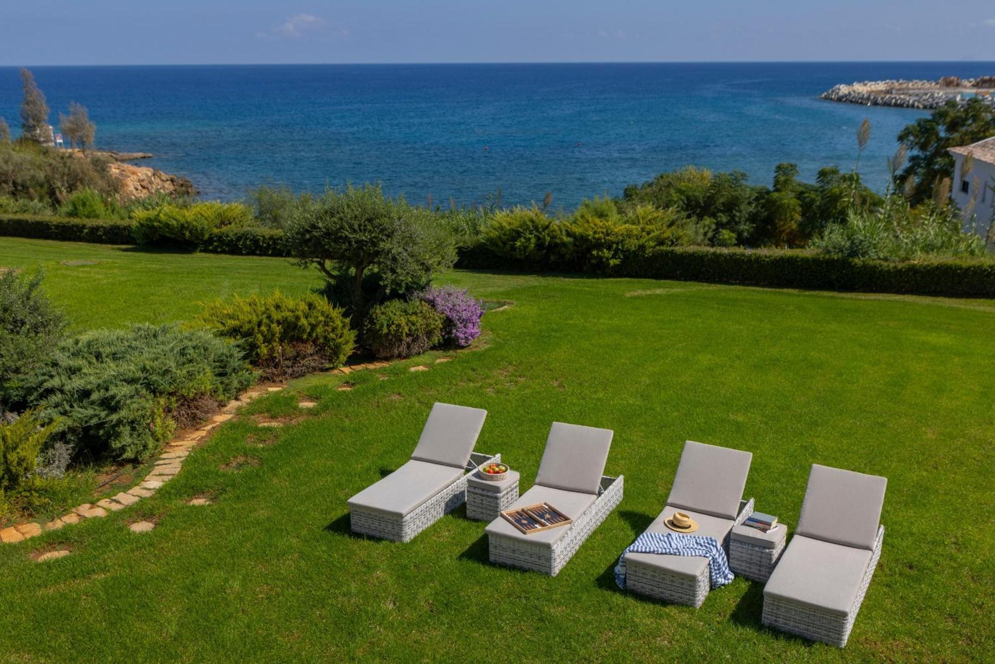 Sirina Seafront Paradise Villa
