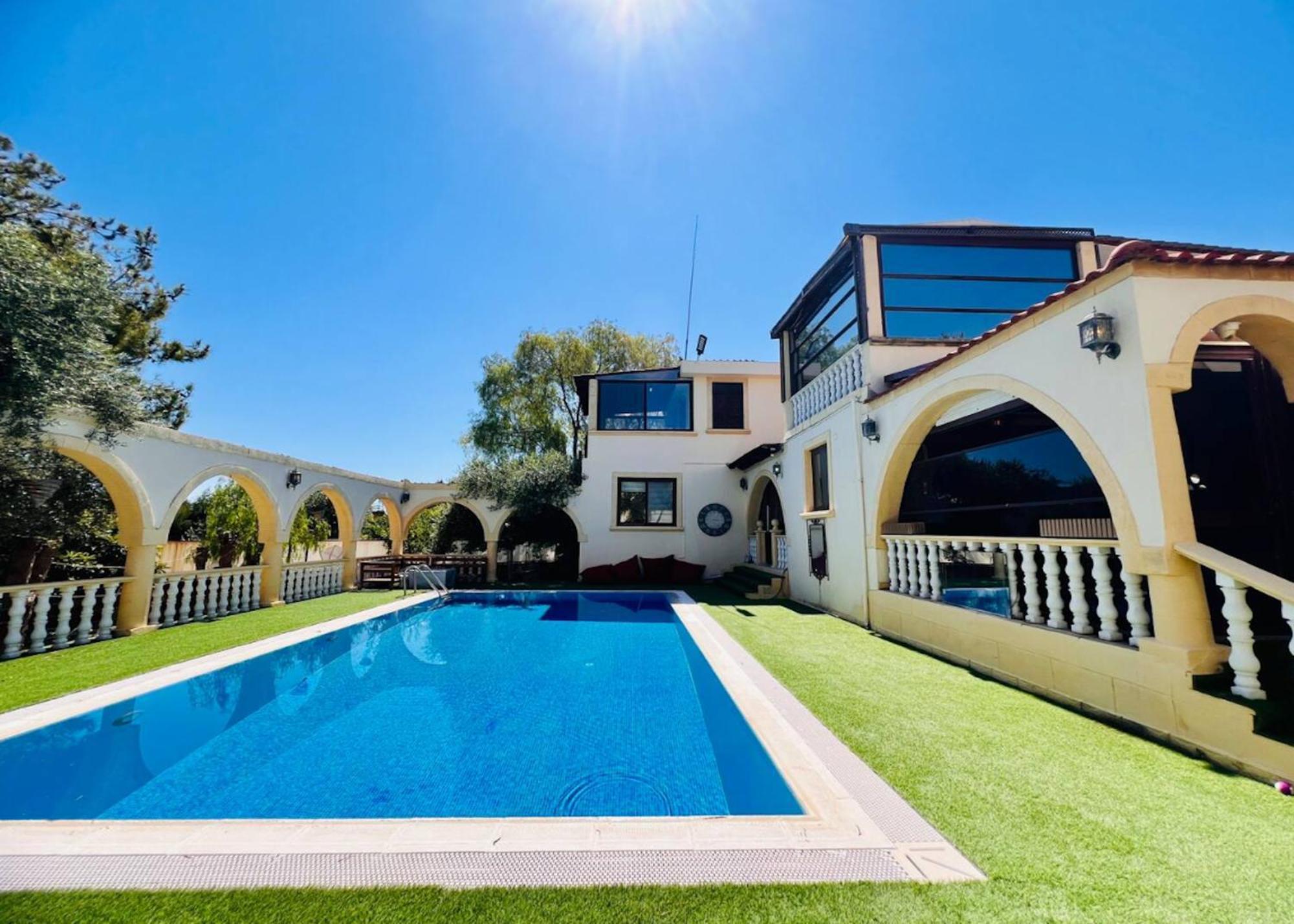 Sunset Villa