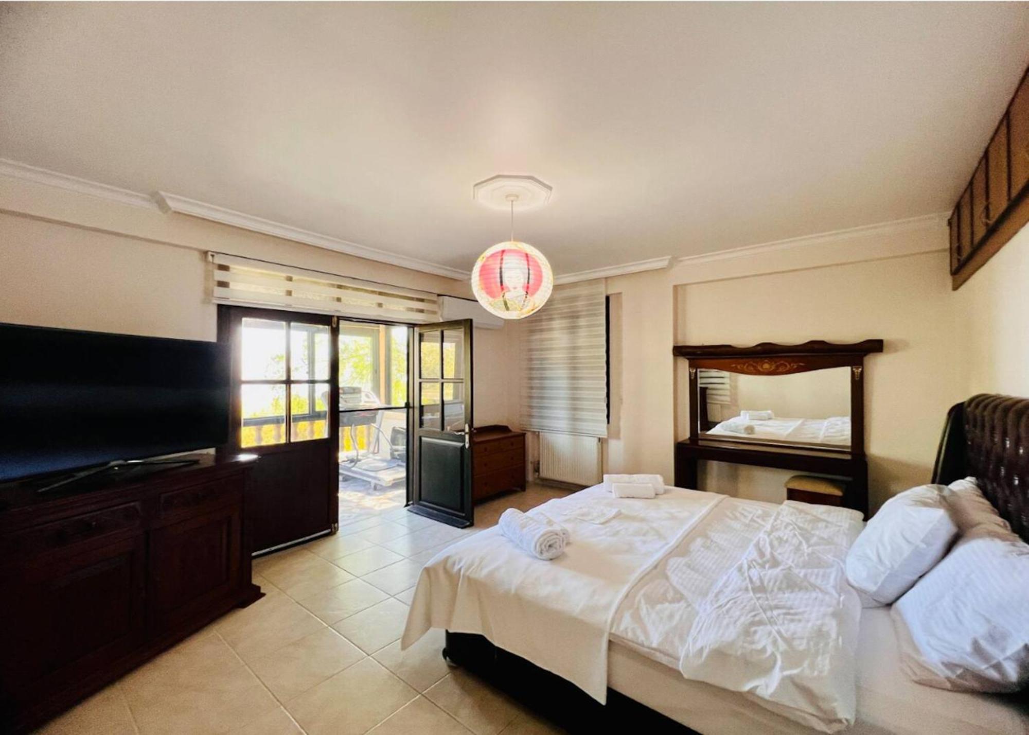 Sunset Villa Agios Georgios (Kyrenia)