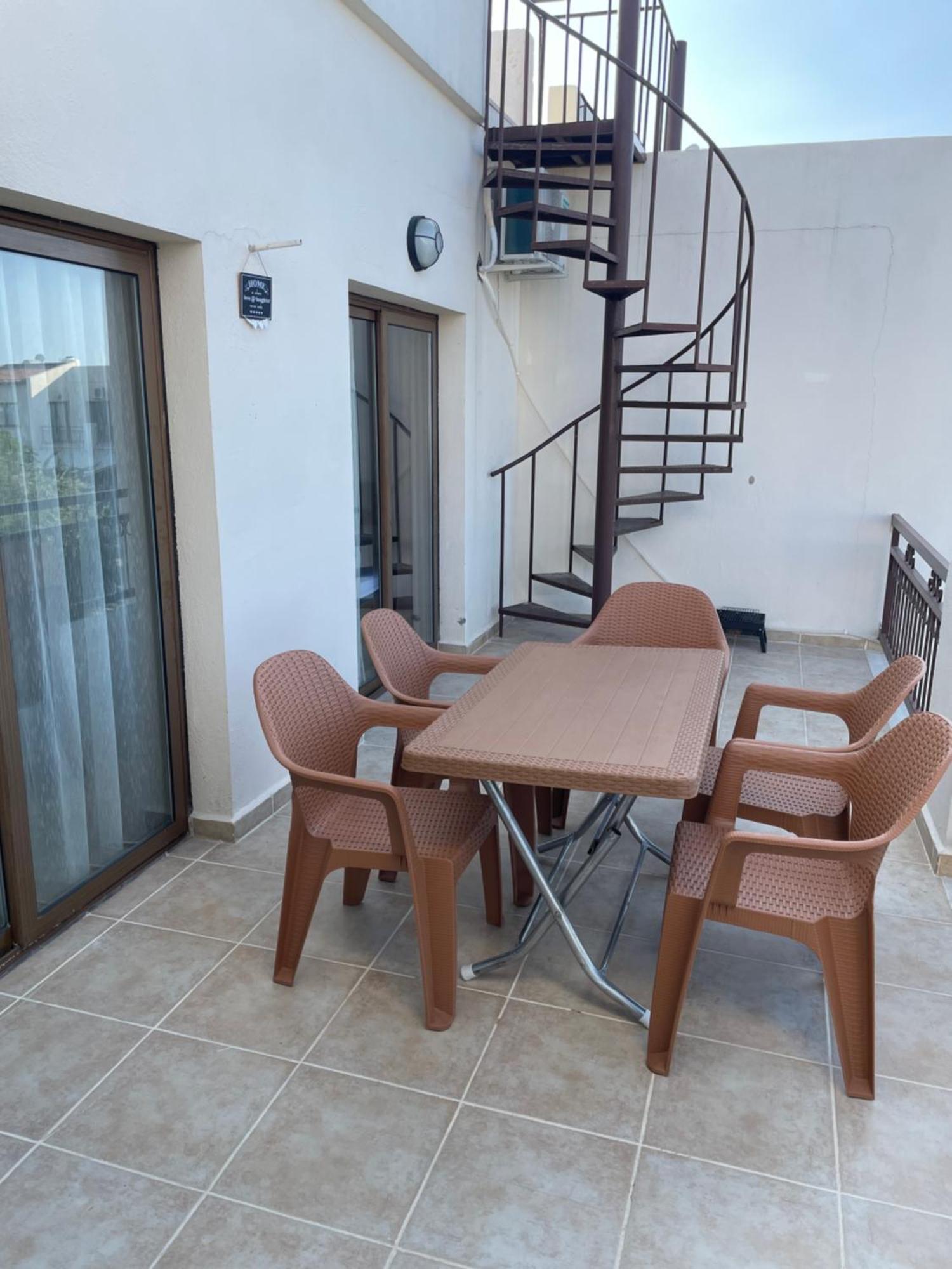 Holiday park Queit Amazing Penthouse With Rooftop 360 ,pool , Beachfront And Bbq