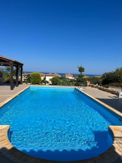 Villa Sunny Karina Peyia